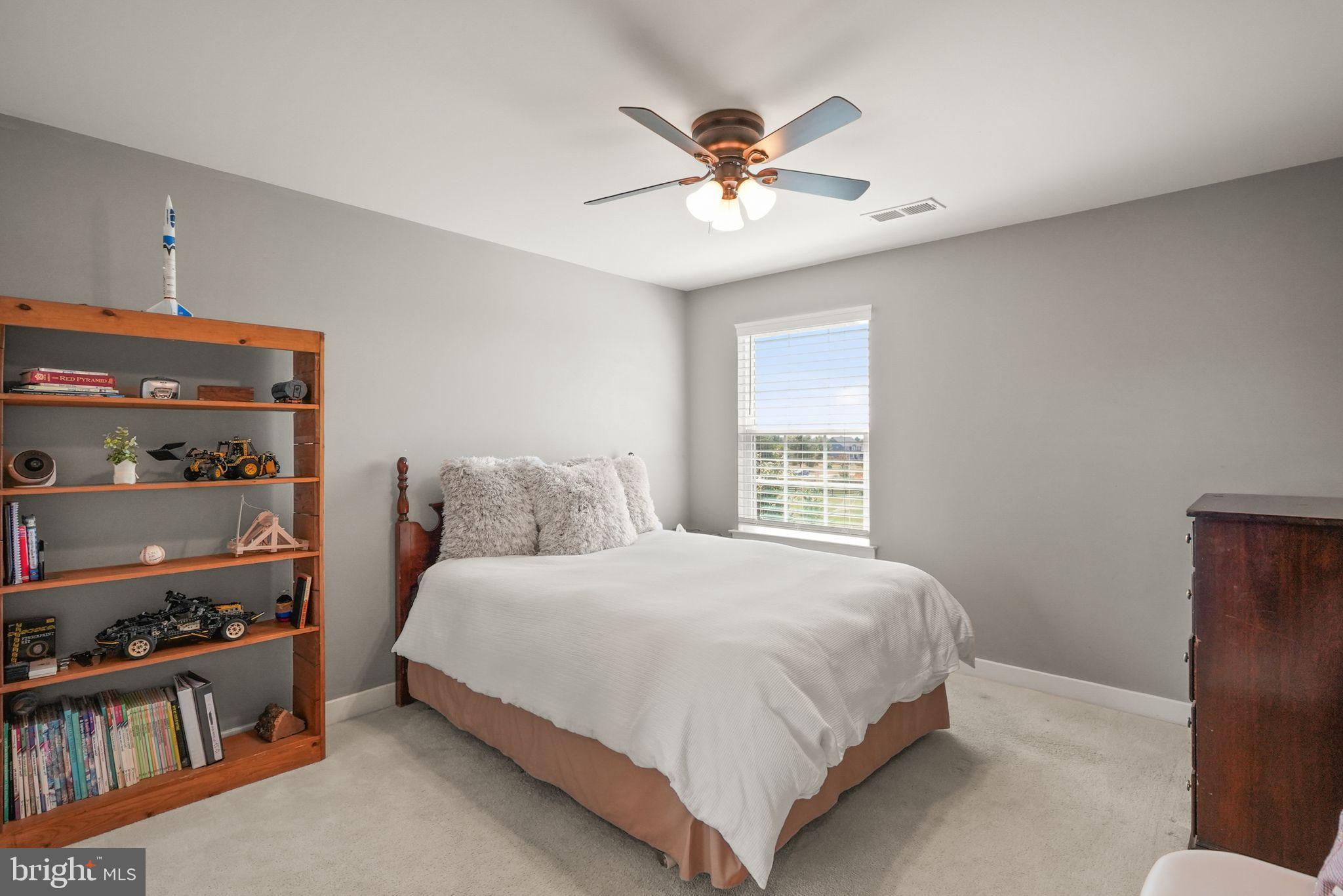 PARX ESTATES - Residential