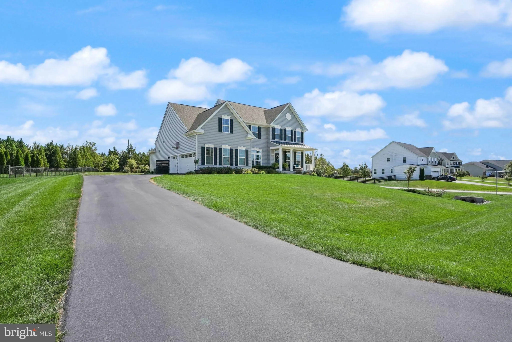 Nokesville, Virginia 20181, United States, 4 Bedrooms Bedrooms, ,4 BathroomsBathrooms,Residential,Active,203335