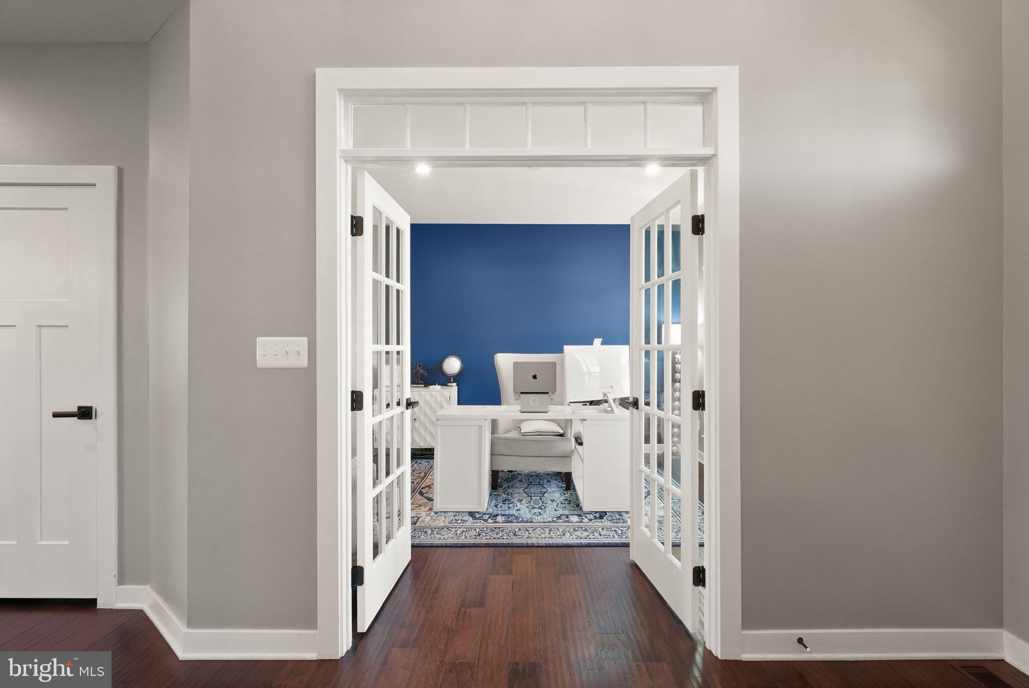 PARX ESTATES - Residential