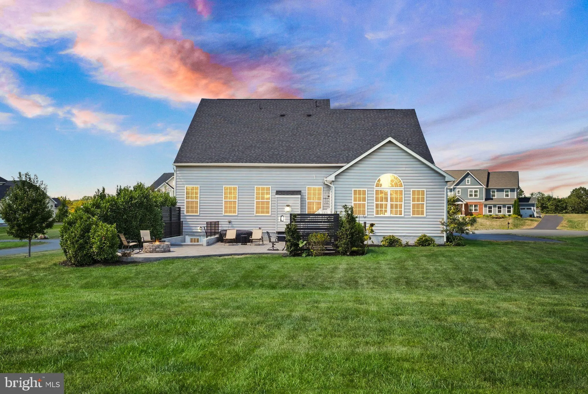 Nokesville, Virginia 20181, United States, 4 Bedrooms Bedrooms, ,4 BathroomsBathrooms,Residential,Active,203335