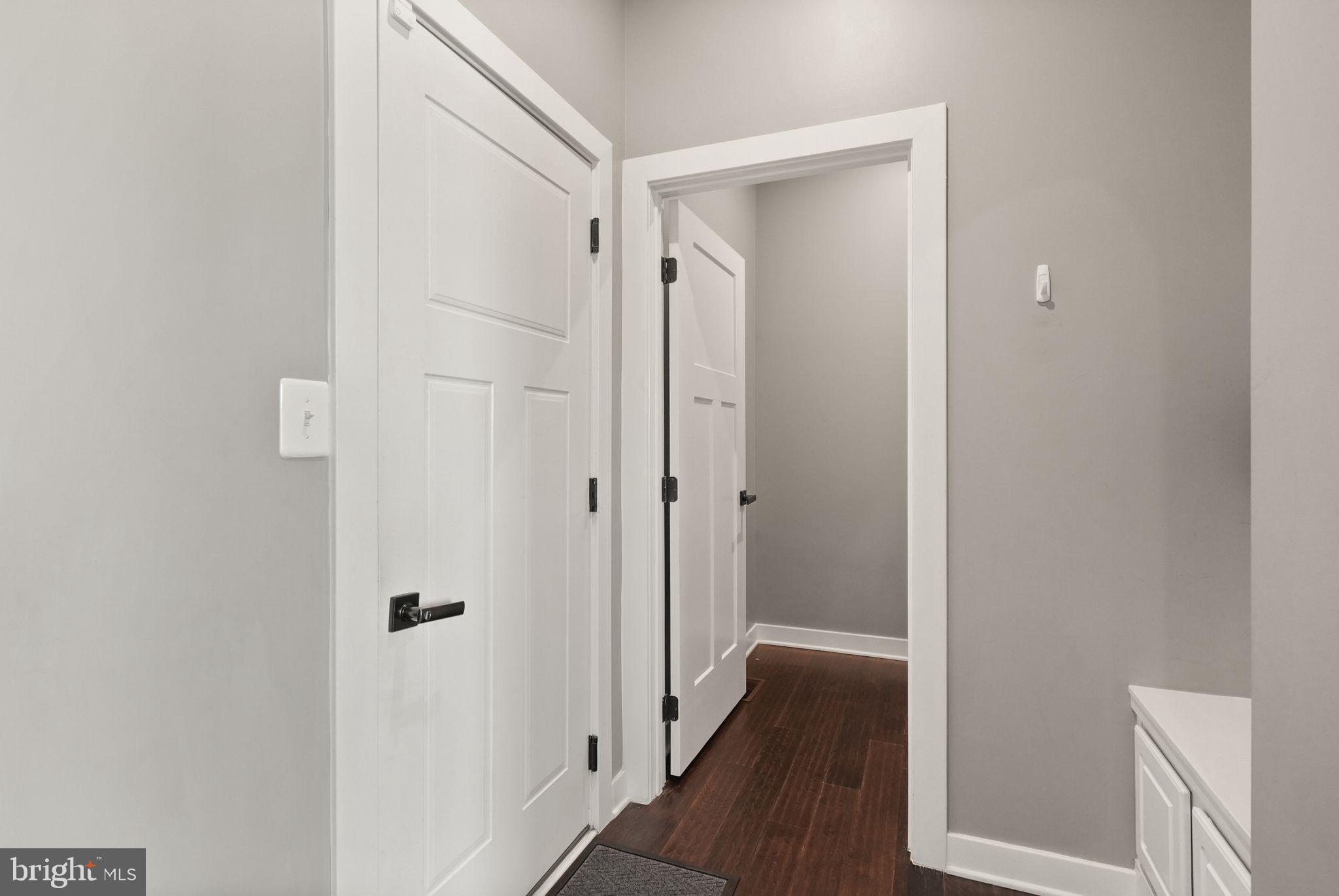 PARX ESTATES - Residential