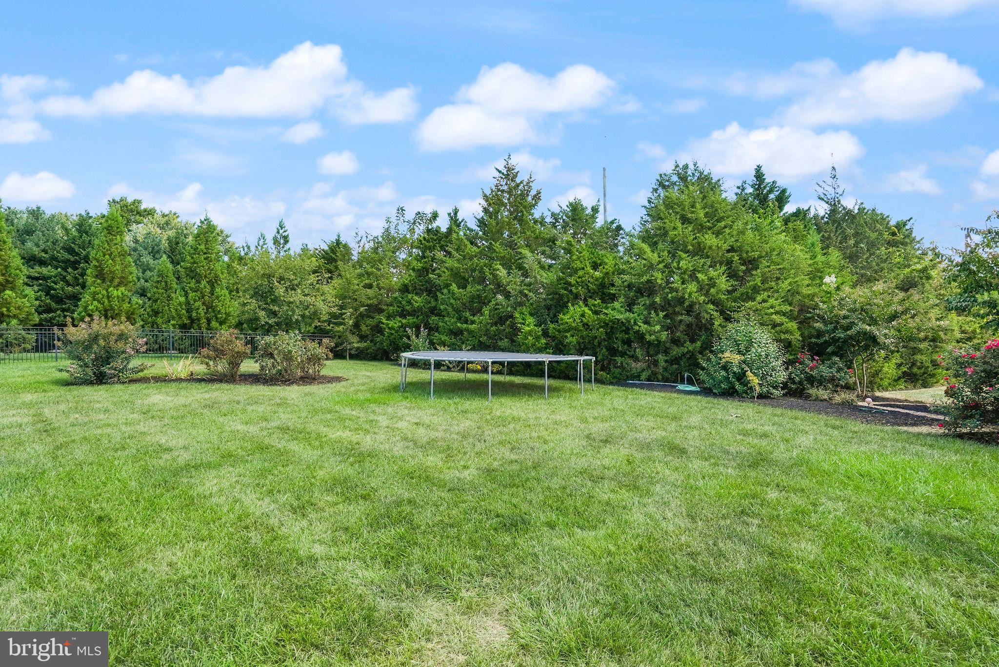 PARX ESTATES - Residential