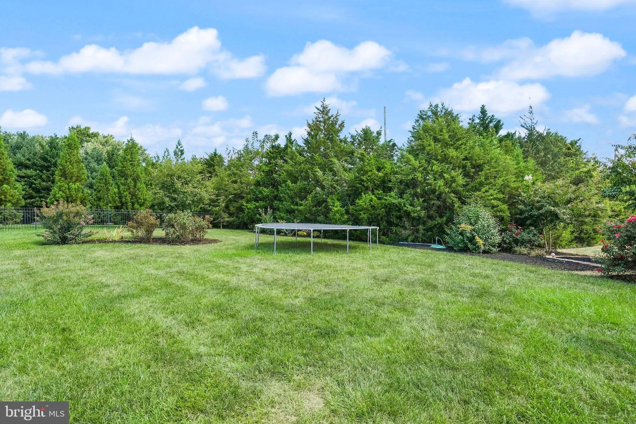 Nokesville, Virginia 20181, United States, 4 Bedrooms Bedrooms, ,4 BathroomsBathrooms,Residential,Active,203335