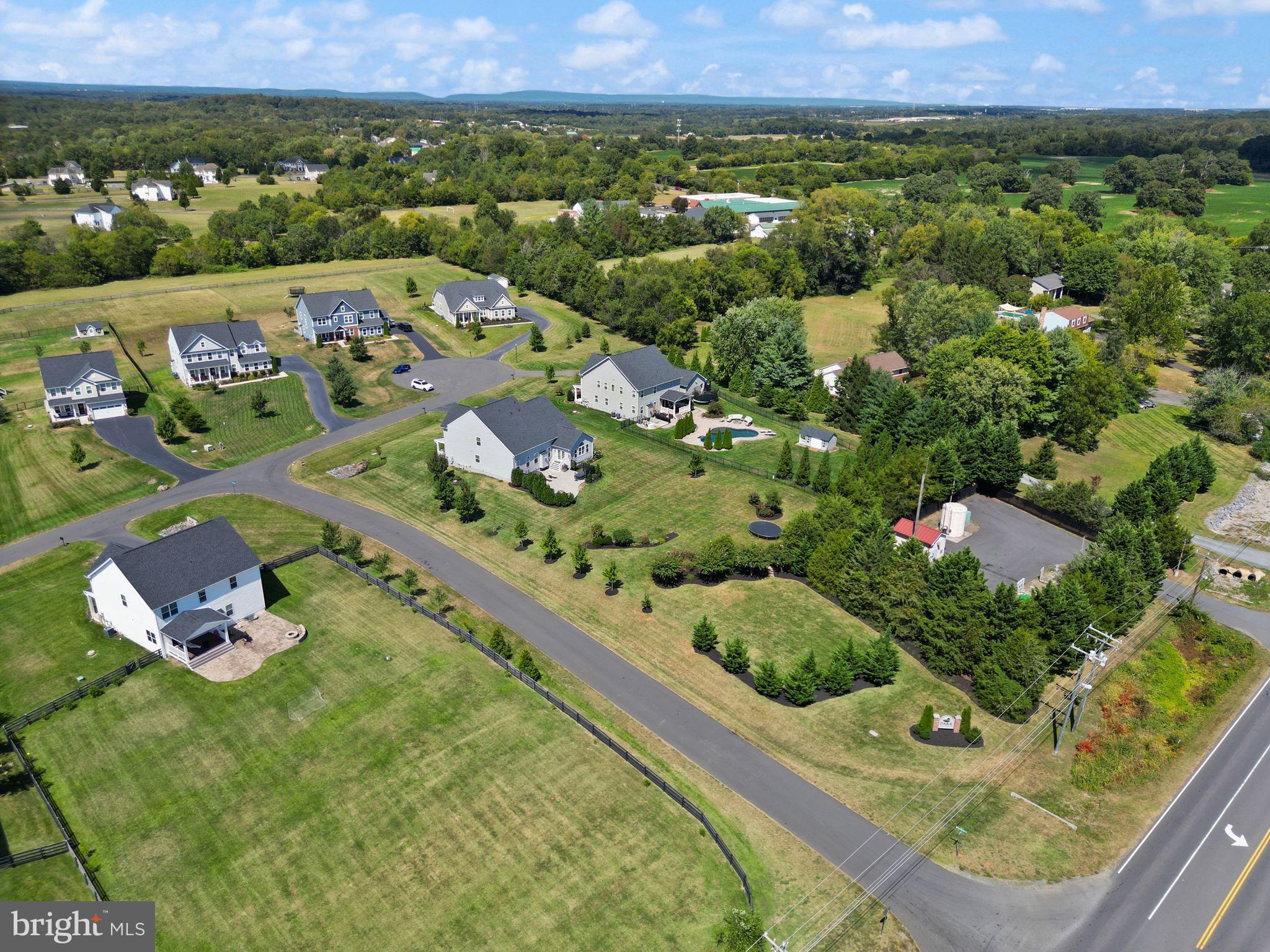 PARX ESTATES - Residential