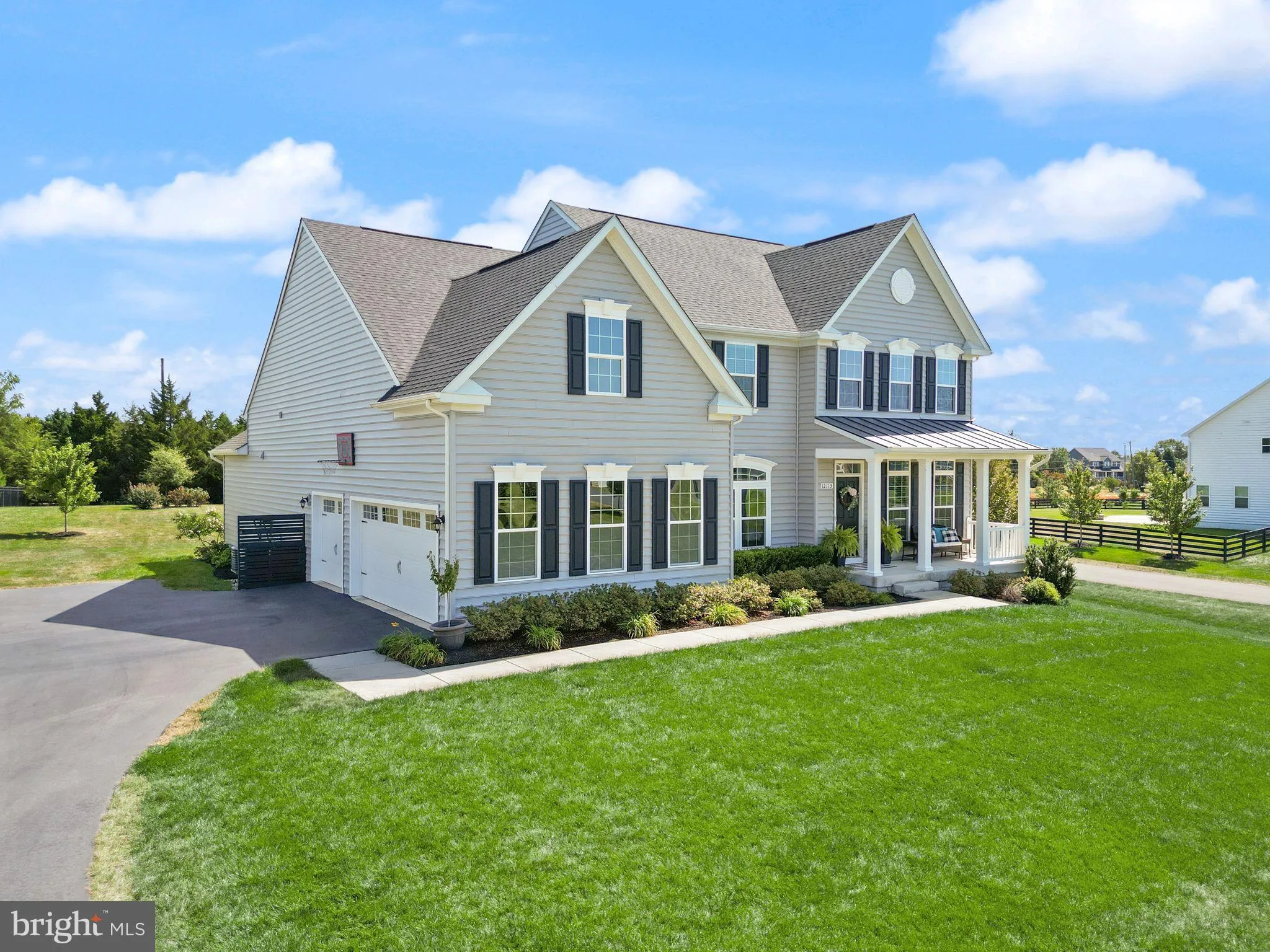 Nokesville, Virginia 20181, United States, 4 Bedrooms Bedrooms, ,4 BathroomsBathrooms,Residential,Active,203335