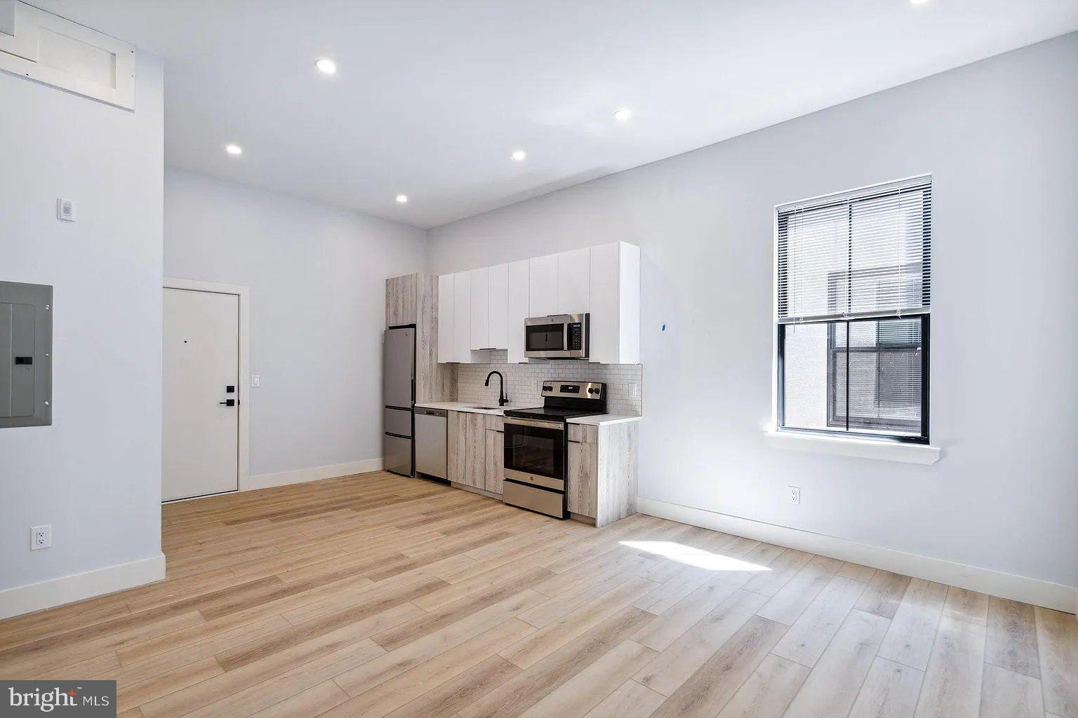 POWELTON VILLAGE - Residential Lease