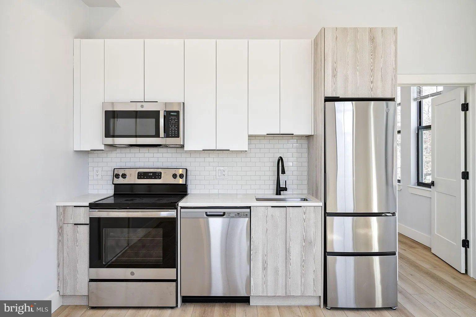 POWELTON VILLAGE - Residential Lease