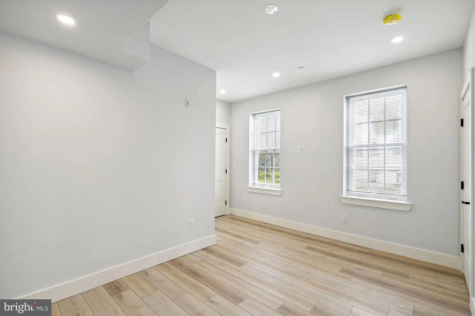 POWELTON VILLAGE - Residential Lease