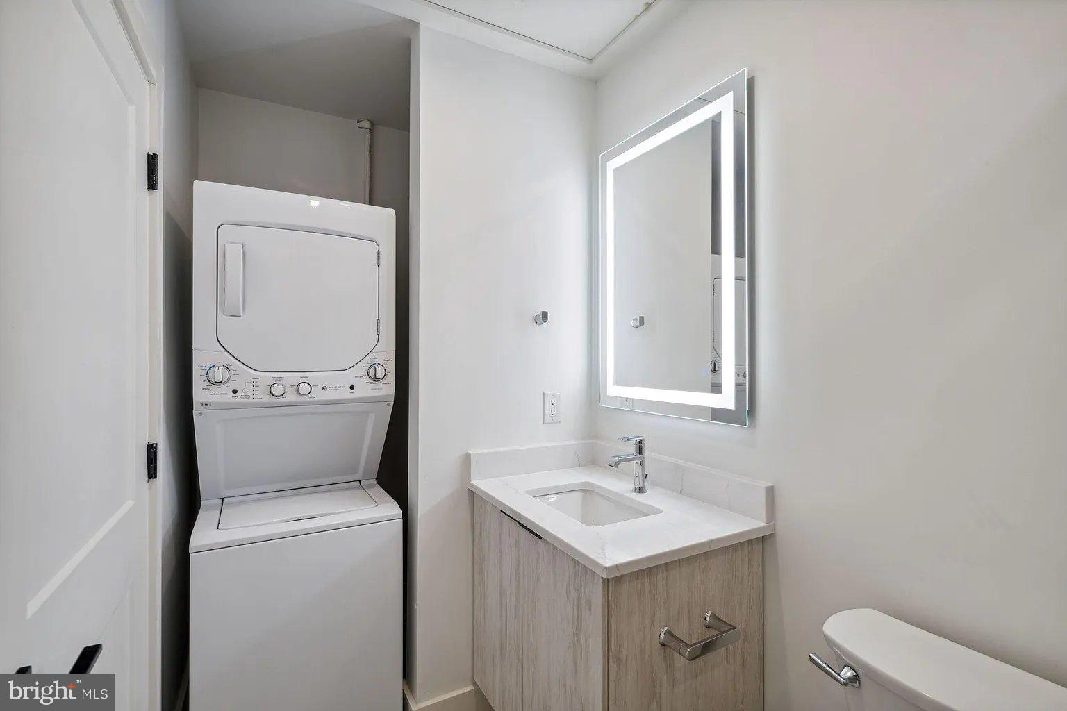 POWELTON VILLAGE - Residential Lease