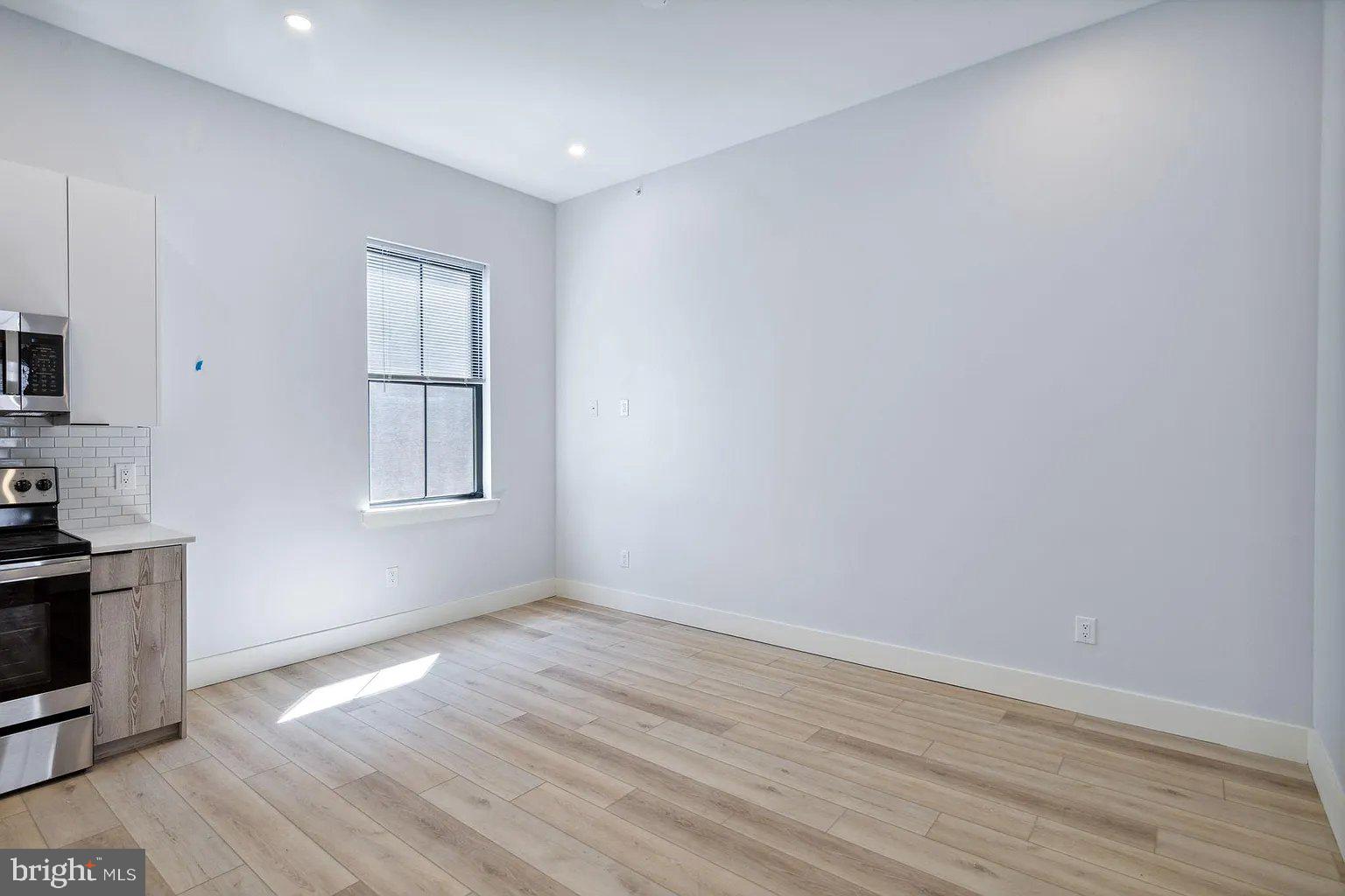 POWELTON VILLAGE - Residential Lease