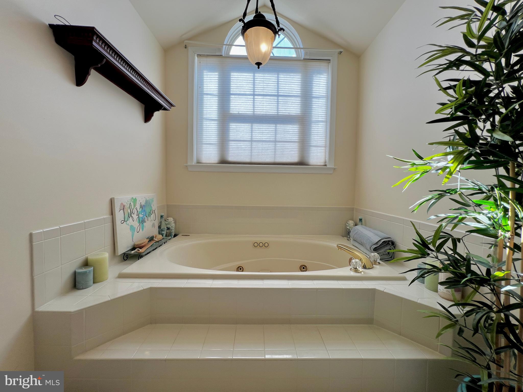 MARLBORO MANOR-PLAT 1> - Residential