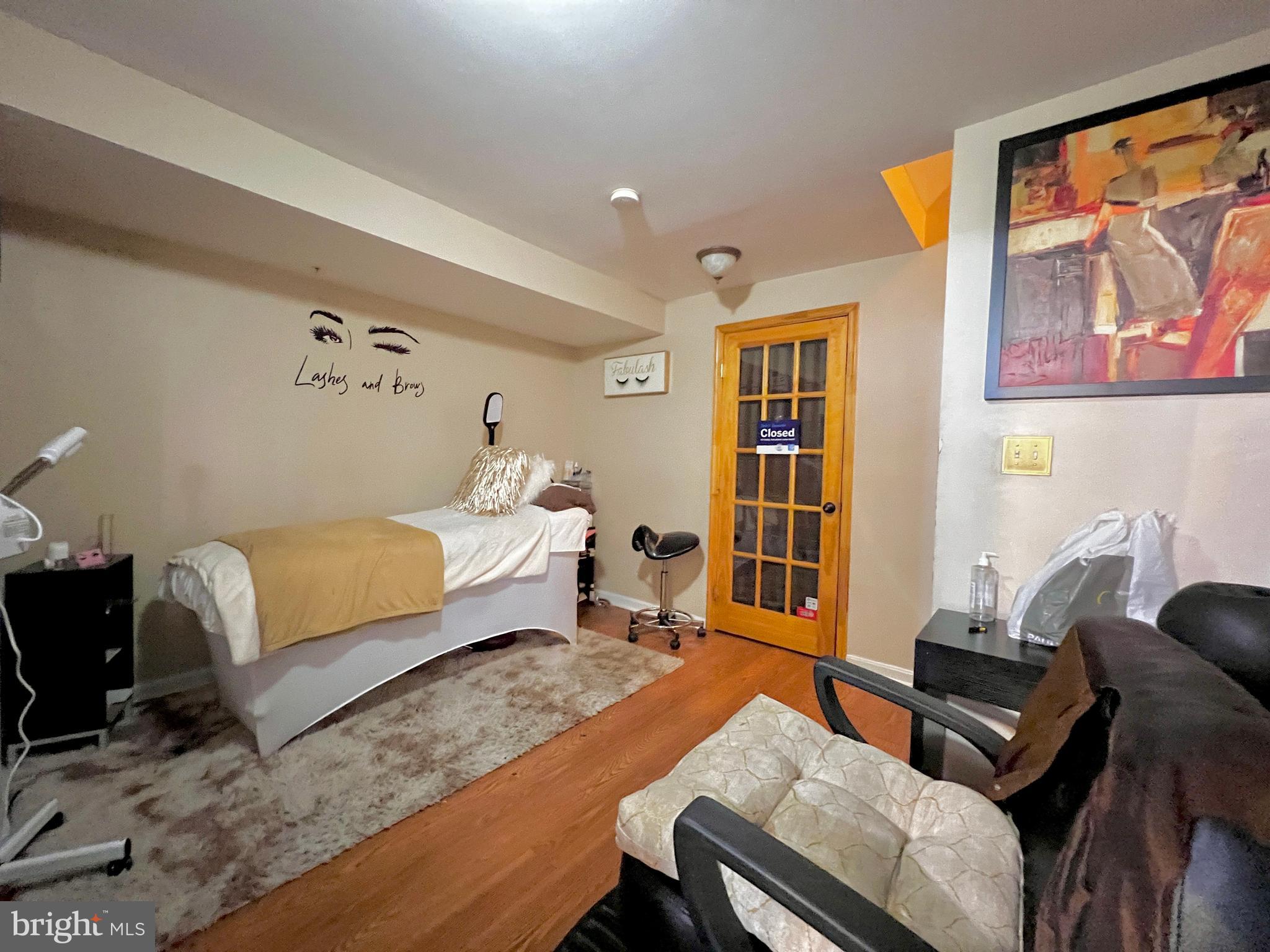 MARLBORO MANOR-PLAT 1> - Residential