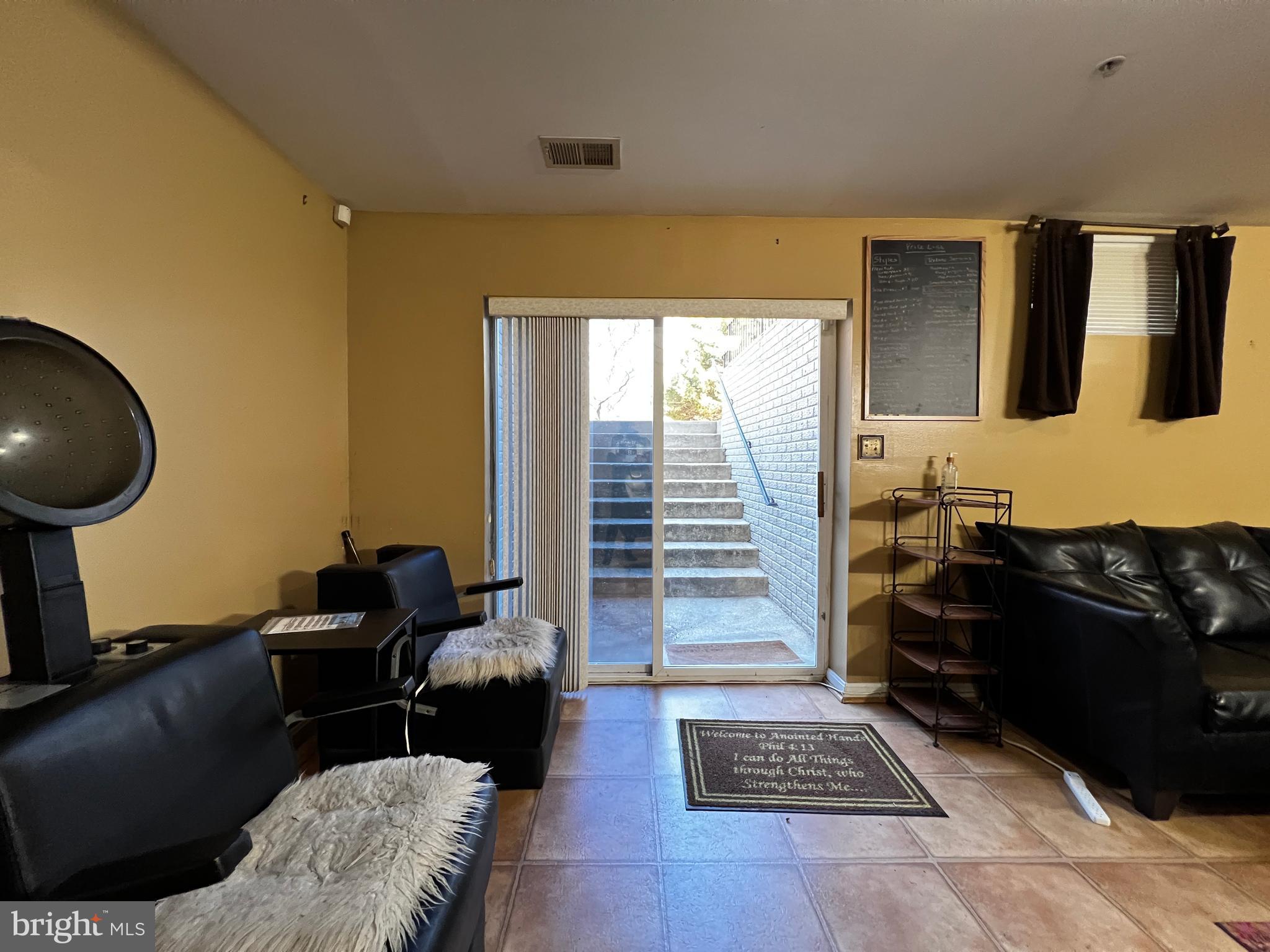 MARLBORO MANOR-PLAT 1> - Residential