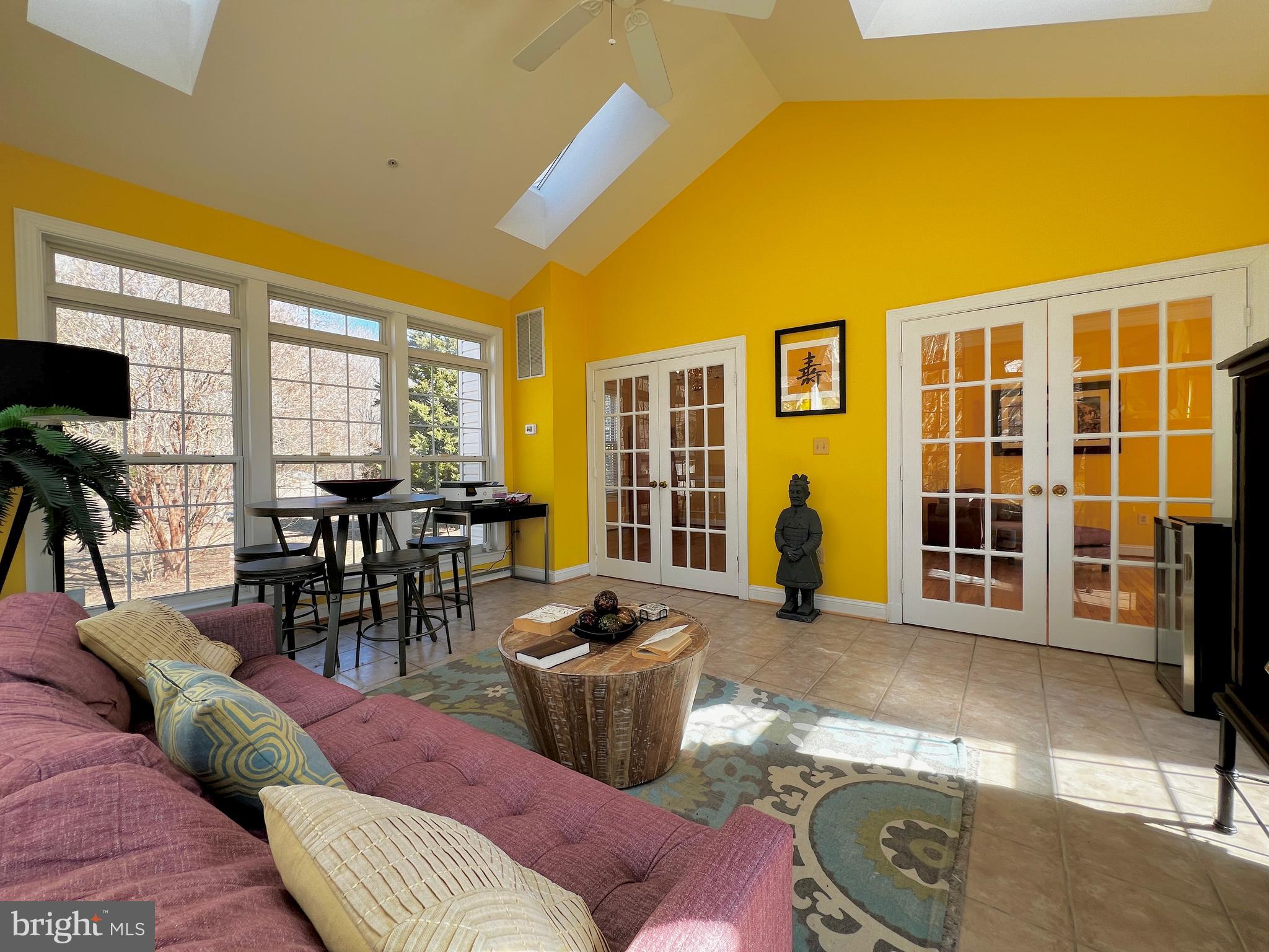 MARLBORO MANOR-PLAT 1> - Residential