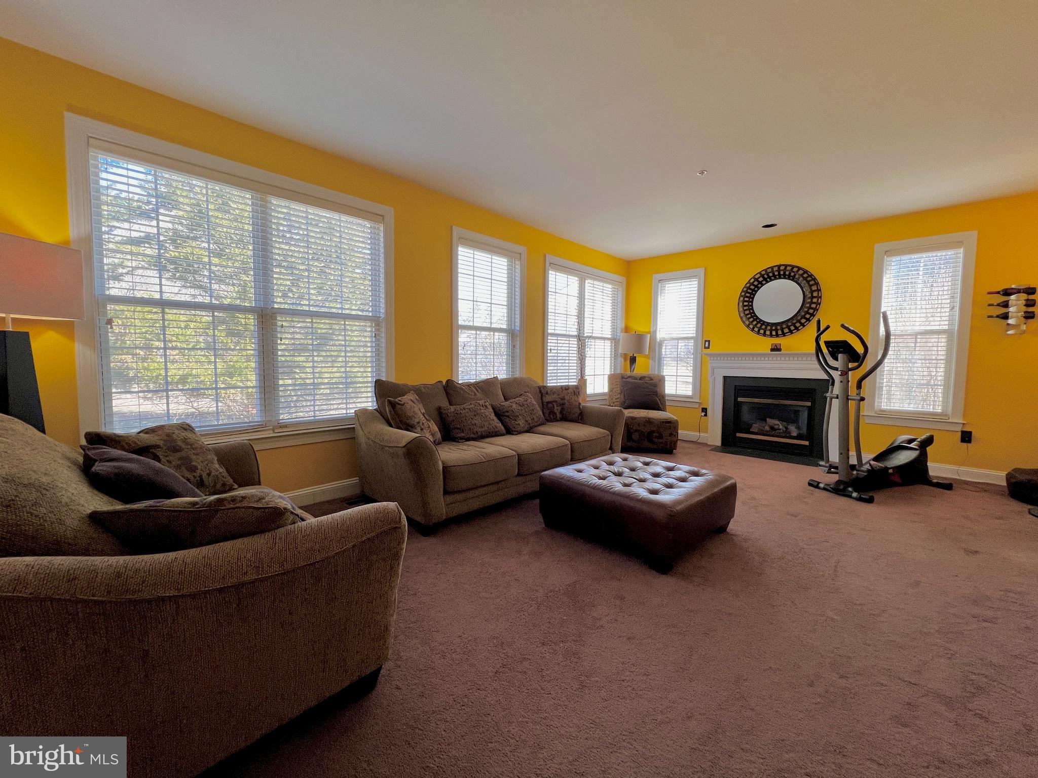 MARLBORO MANOR-PLAT 1> - Residential