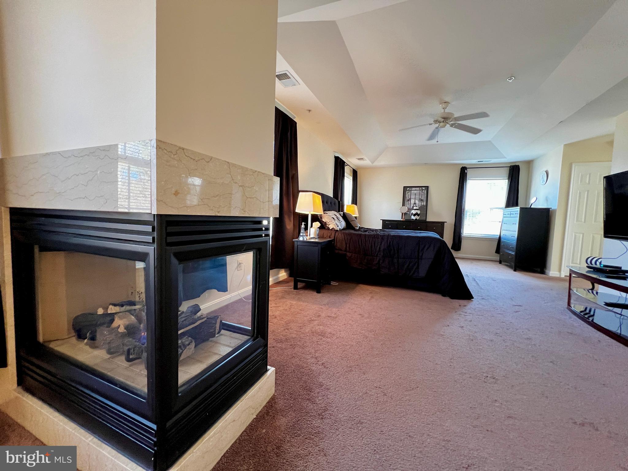 MARLBORO MANOR-PLAT 1> - Residential