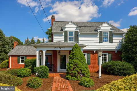 Photo of 418 N George STREET, Millersville, PA 17551 (MLS # PALA2040438)