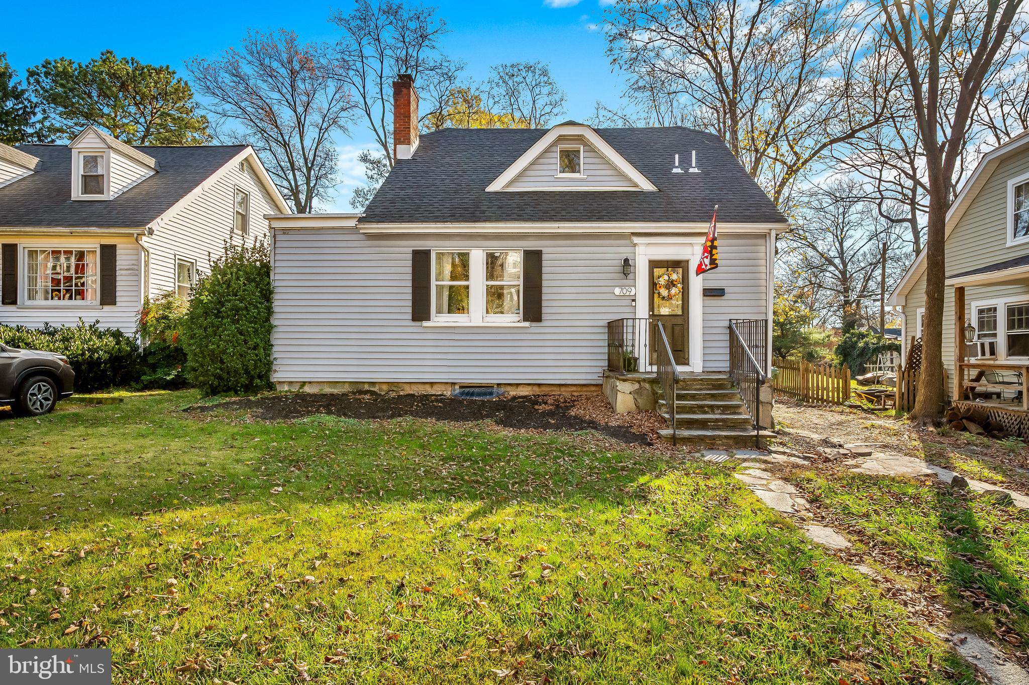 LAKE WALKER - Residential