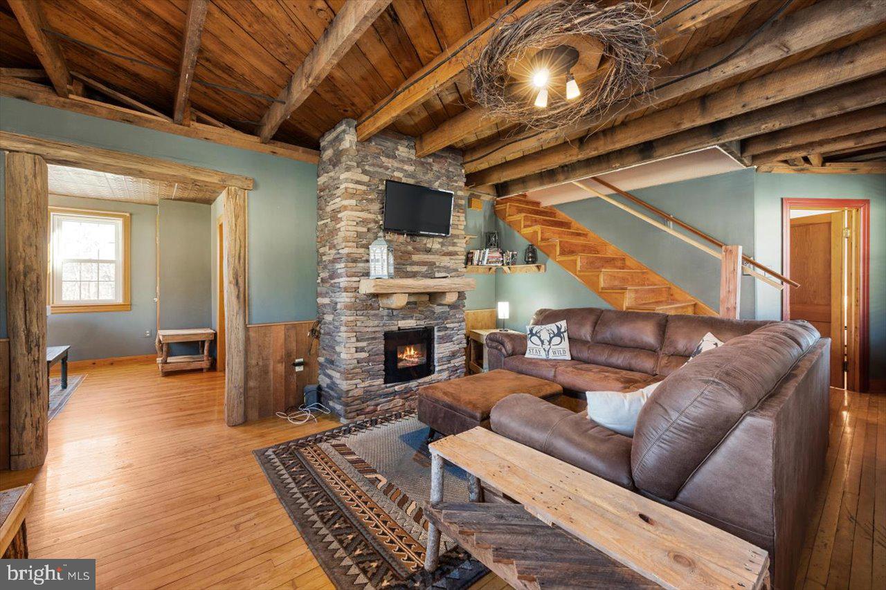 RIVERTON - Residential