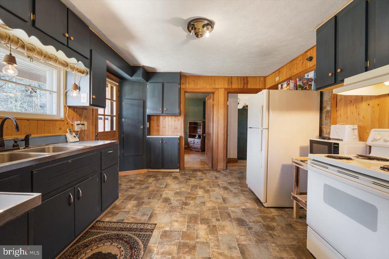 RIVERTON - Residential