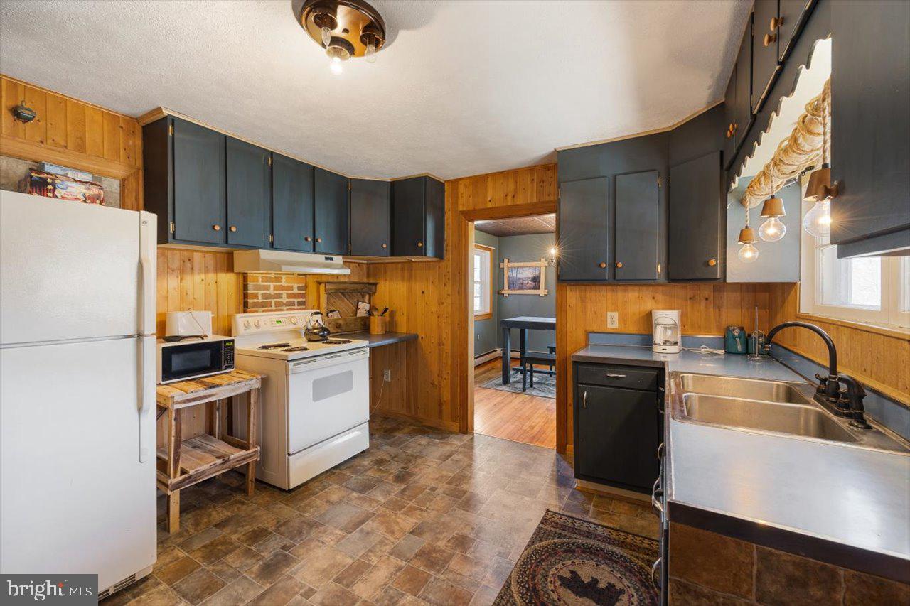 RIVERTON - Residential