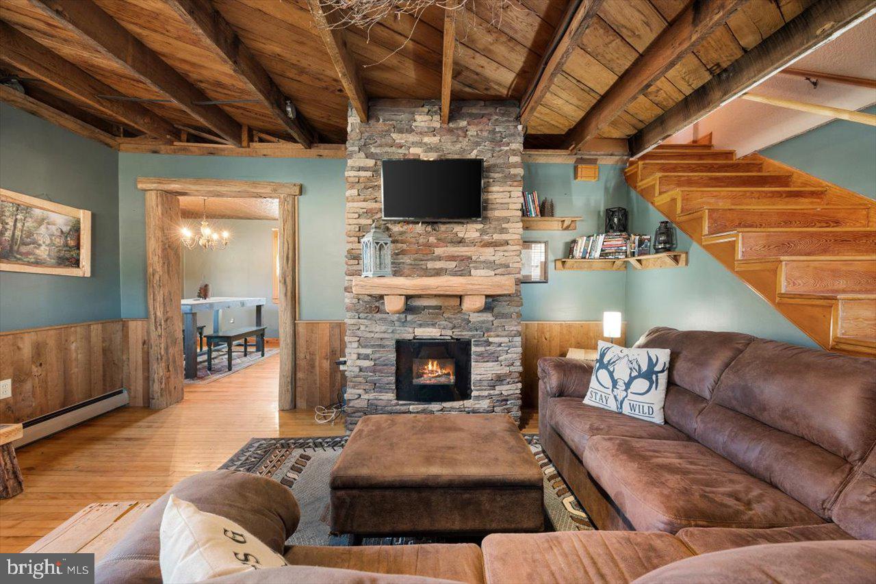 RIVERTON - Residential