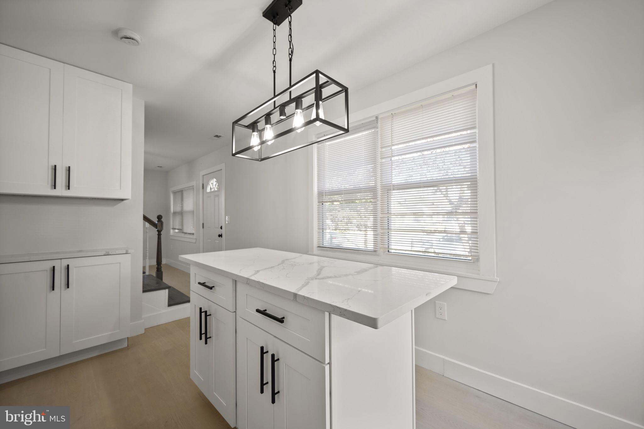 MARTINDALE - Residential Lease