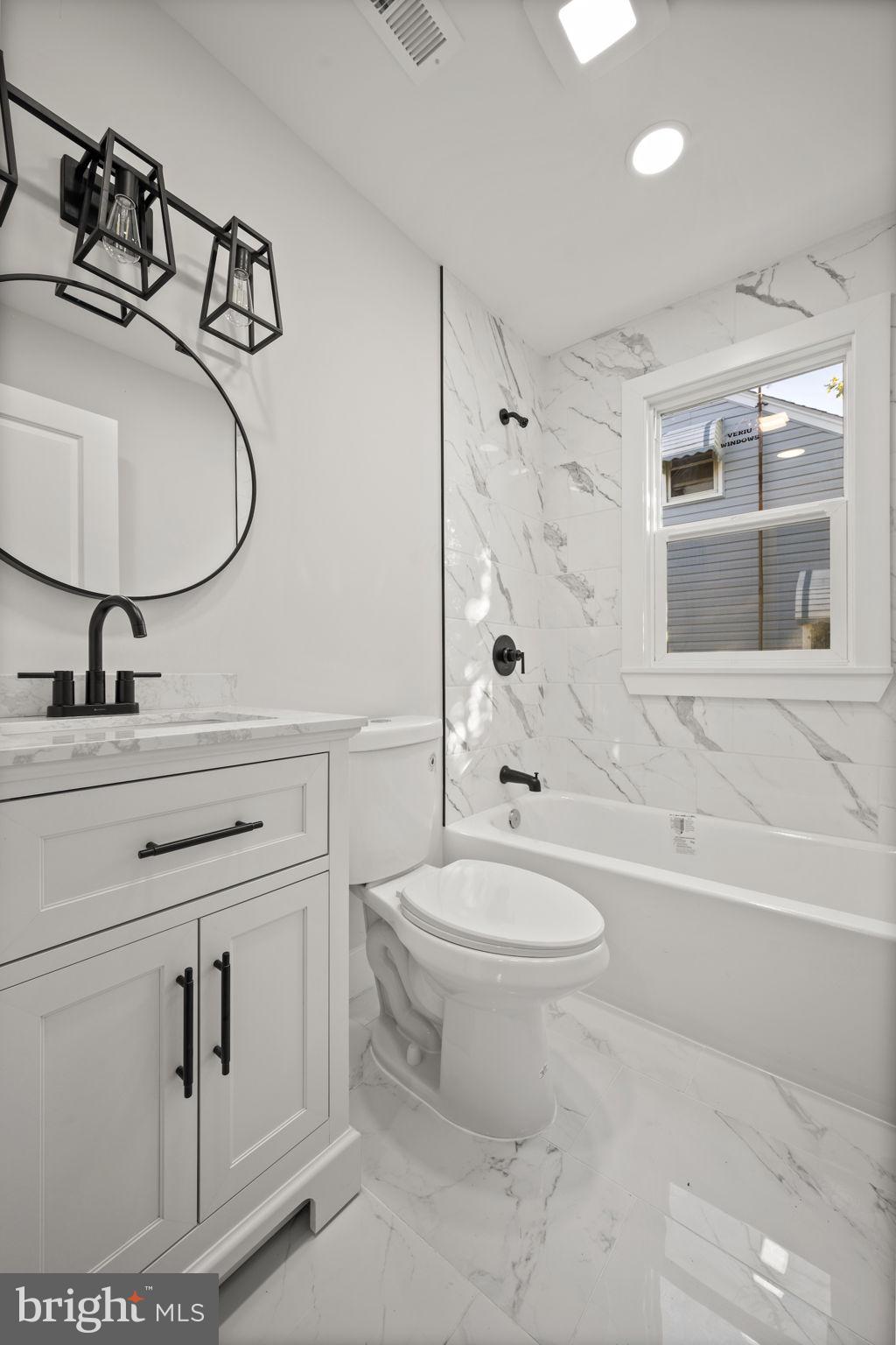 MARTINDALE - Residential Lease