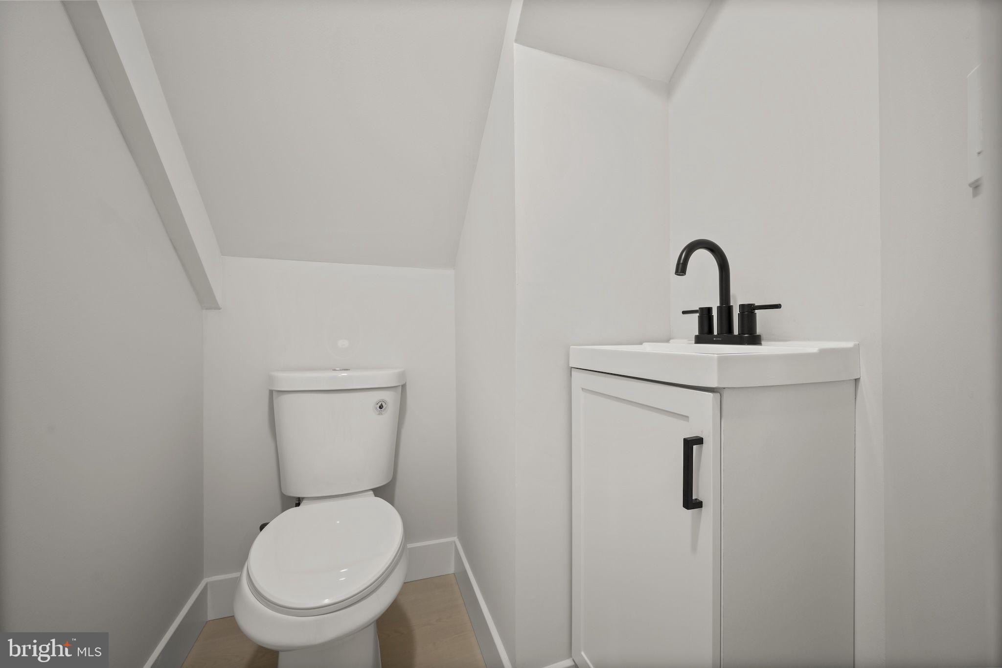 MARTINDALE - Residential Lease