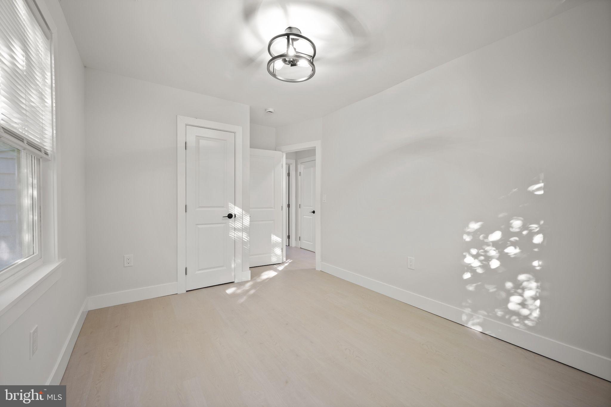 MARTINDALE - Residential Lease