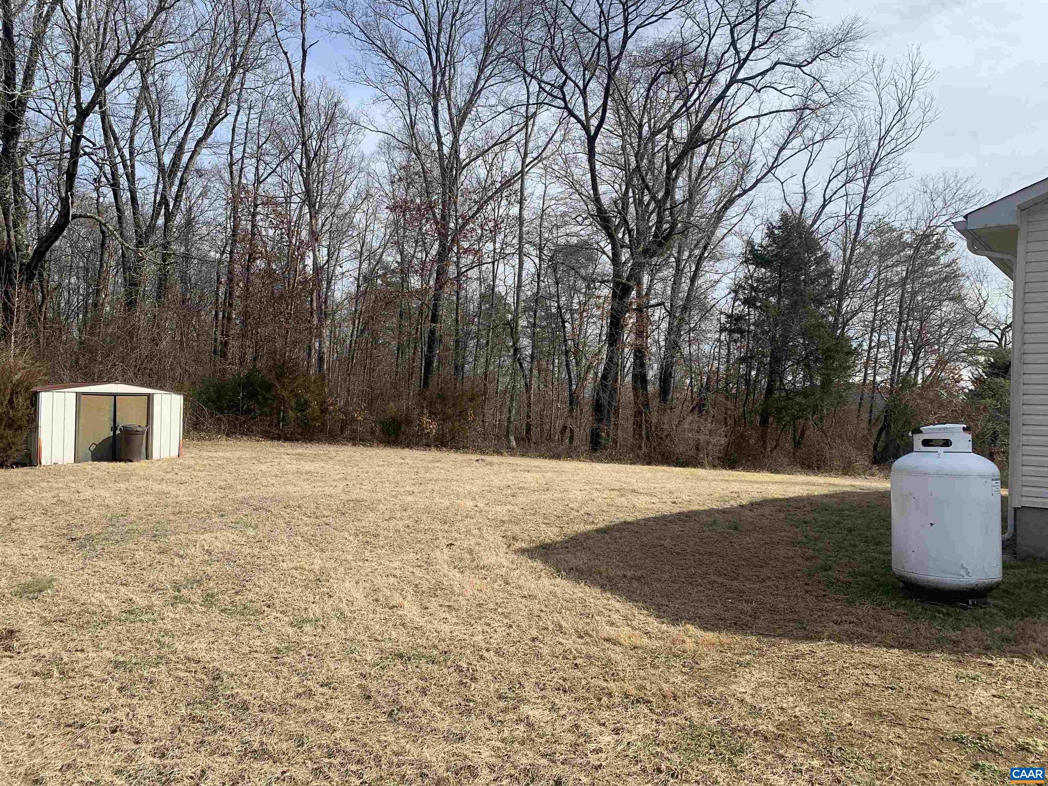 UNKNOWN - Residential Lease