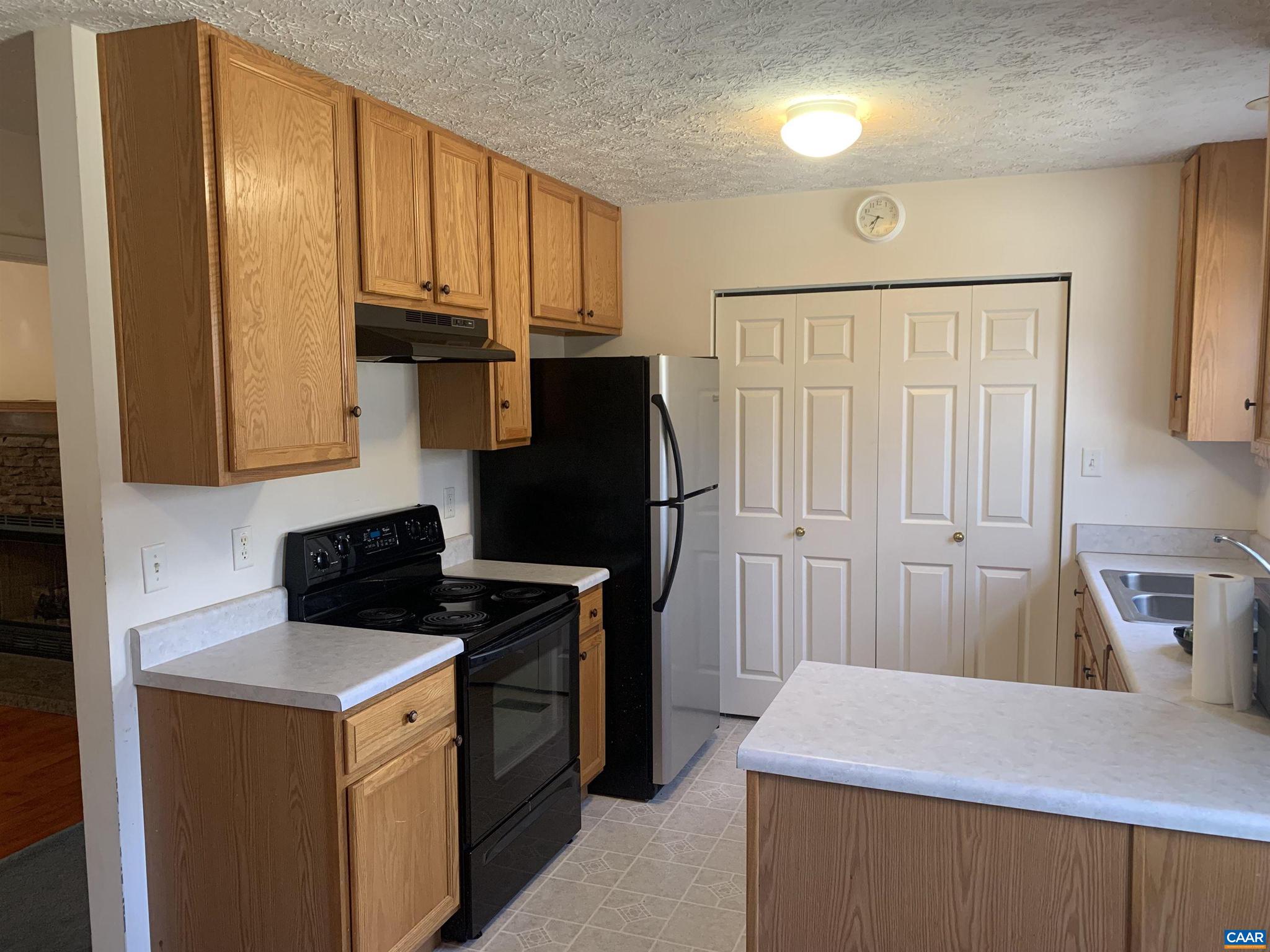 UNKNOWN - Residential Lease