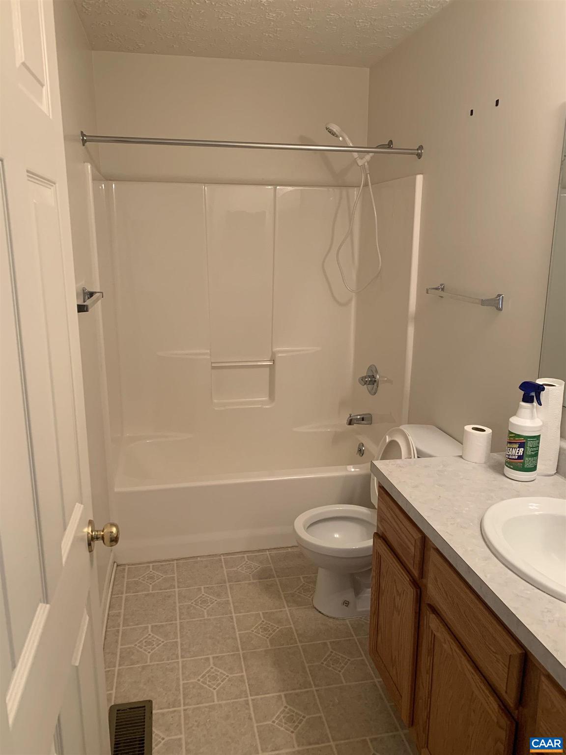 UNKNOWN - Residential Lease