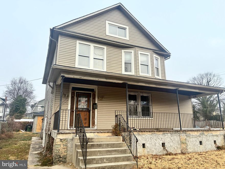 INVESTOR SPECIAL! HUGE INTERIOR + GARAGE + VALUE-ADD UPSIDE 

Investor special with tons of upside! This property is a full renovation opportunity featuring a spacious interior layout with generously sized rooms throughout. The attic offers impressive bonus space with plenty of natural light, ideal for future expansion, and the basement presents the potential to add approximately 850 sq ft of additional living space. A rare 2-car detached garage with private access plus extra off-street parking adds significant value. The lot allows flexibility for future improvements and outdoor functionality. Conveniently located near major routes, shopping, and public transportation.

Cash, hard money, or rehab financing preferred.