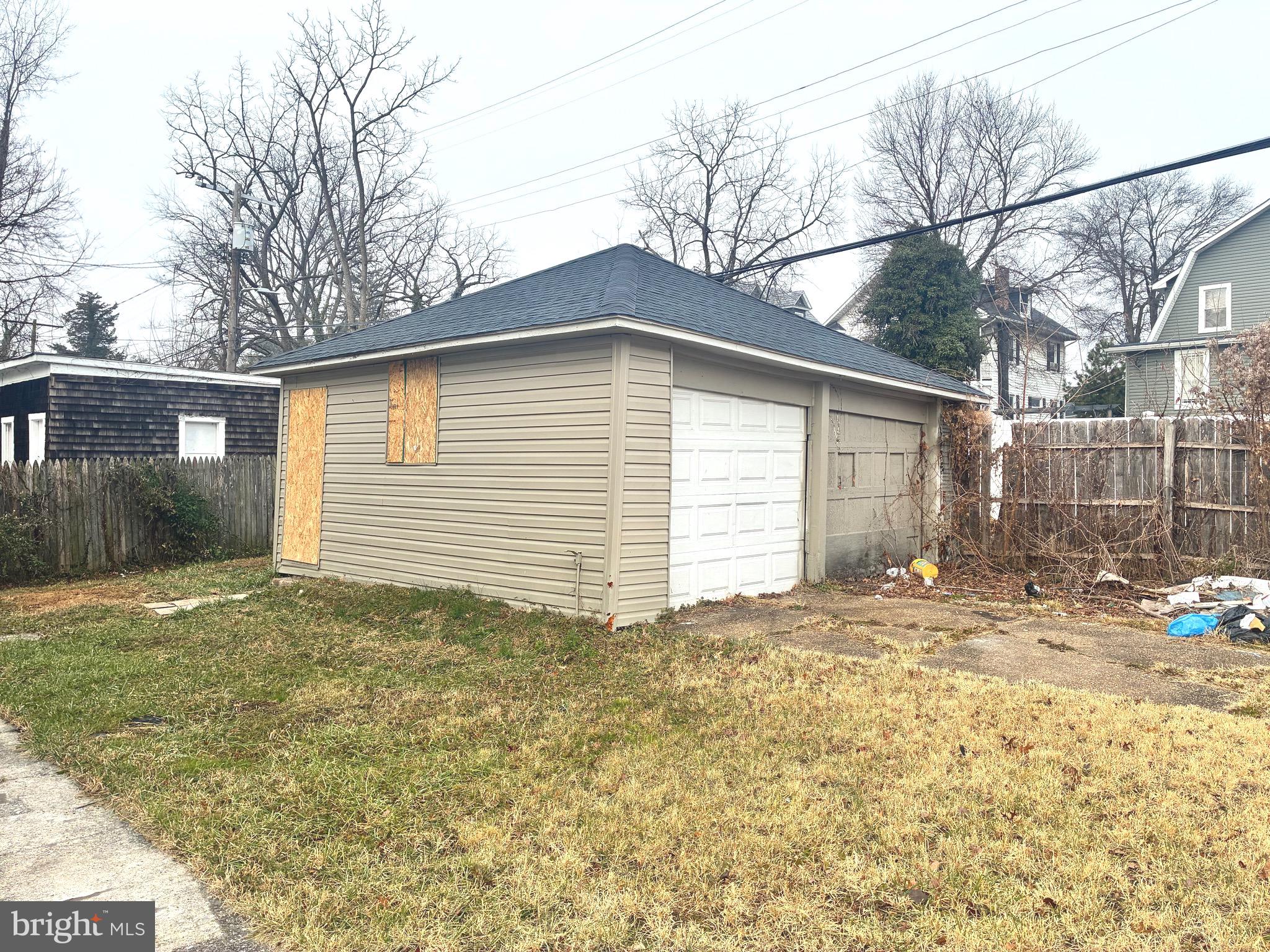 CENTRAL FOREST PARK - Residential