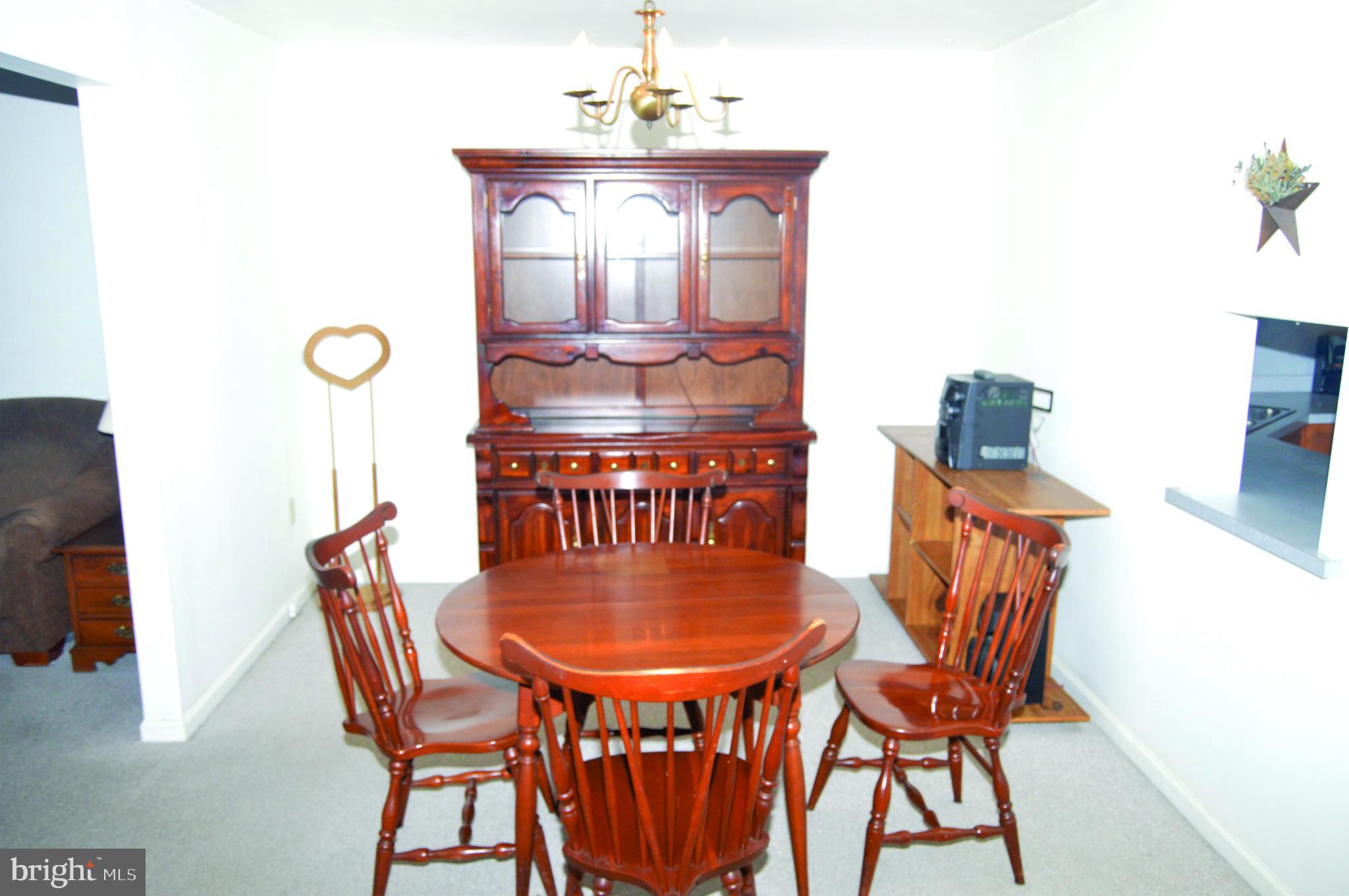 2004 HALE COURT