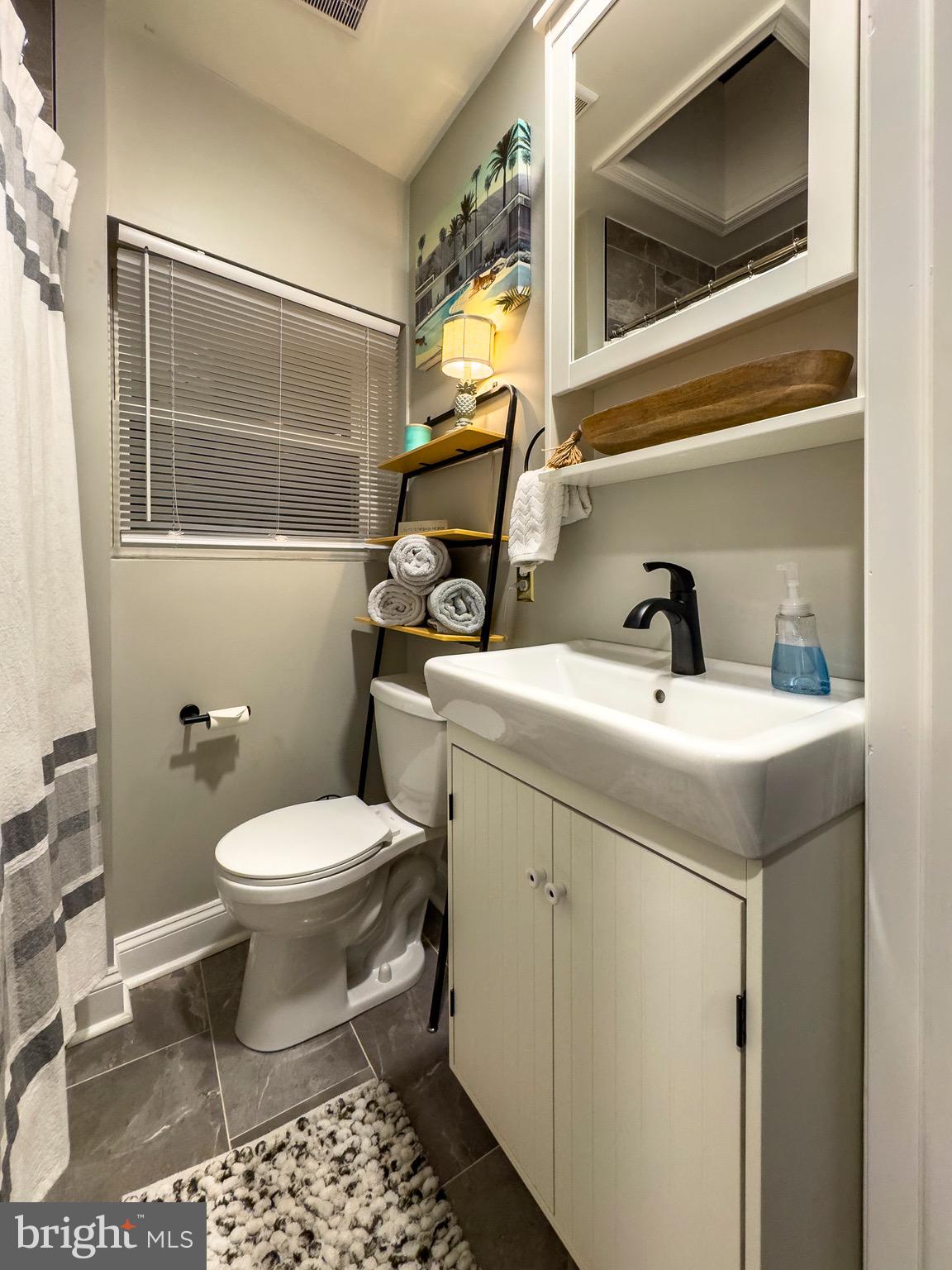 FEDERAL HILL HISTORIC DISTRICT - Residential Lease