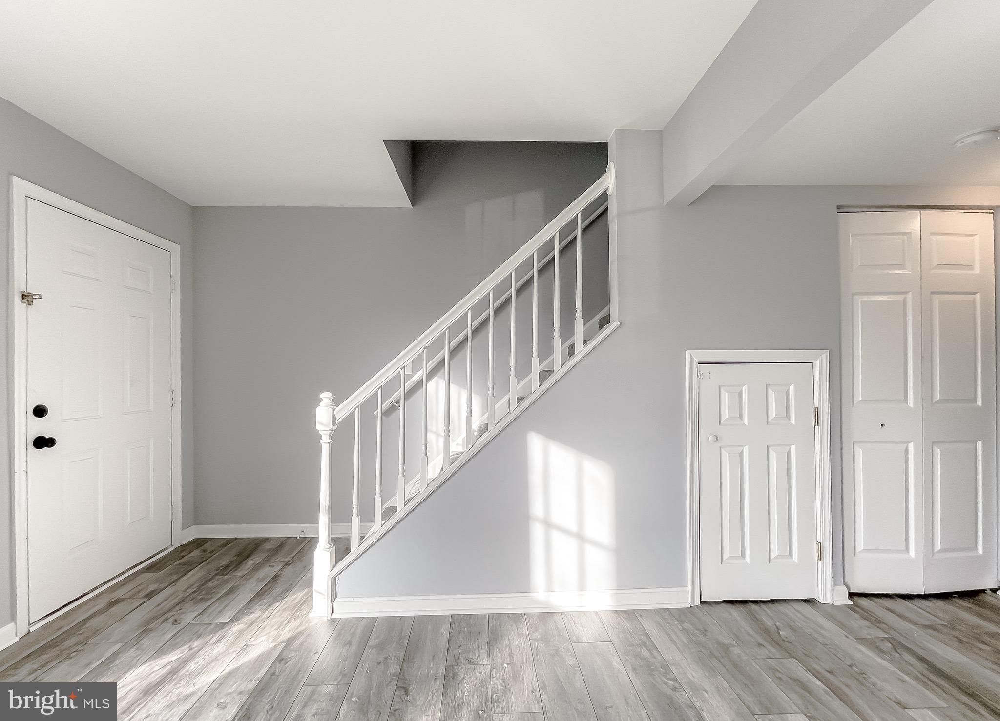 SOUTHGATE CENTER - Residential