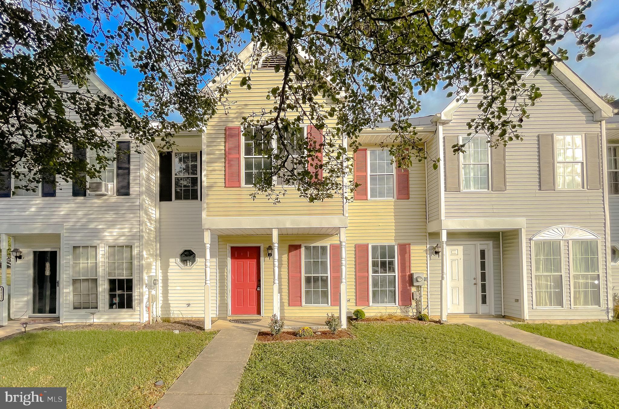 SOUTHGATE CENTER - Residential