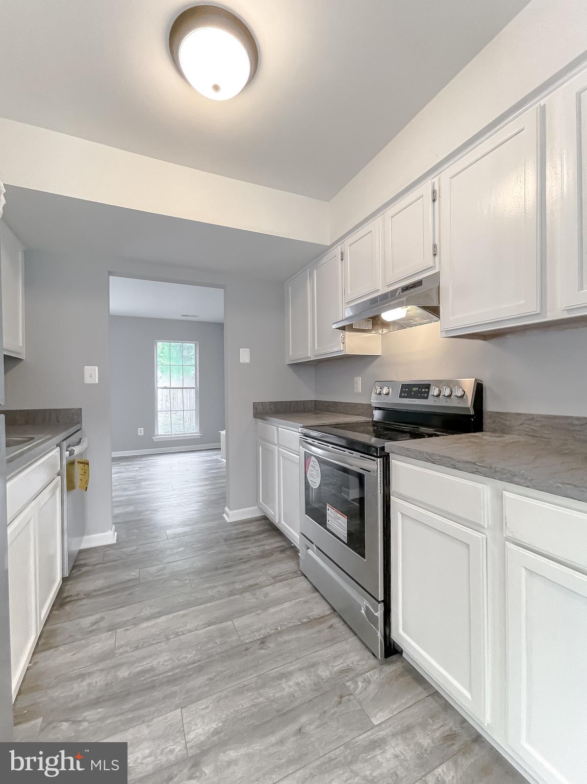 SOUTHGATE CENTER - Residential