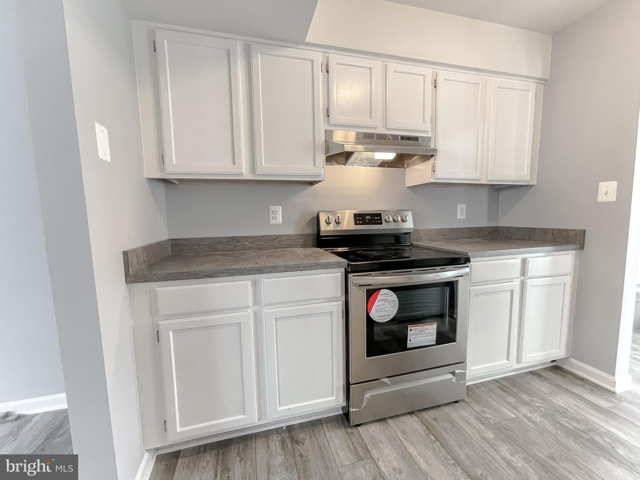 SOUTHGATE CENTER - Residential