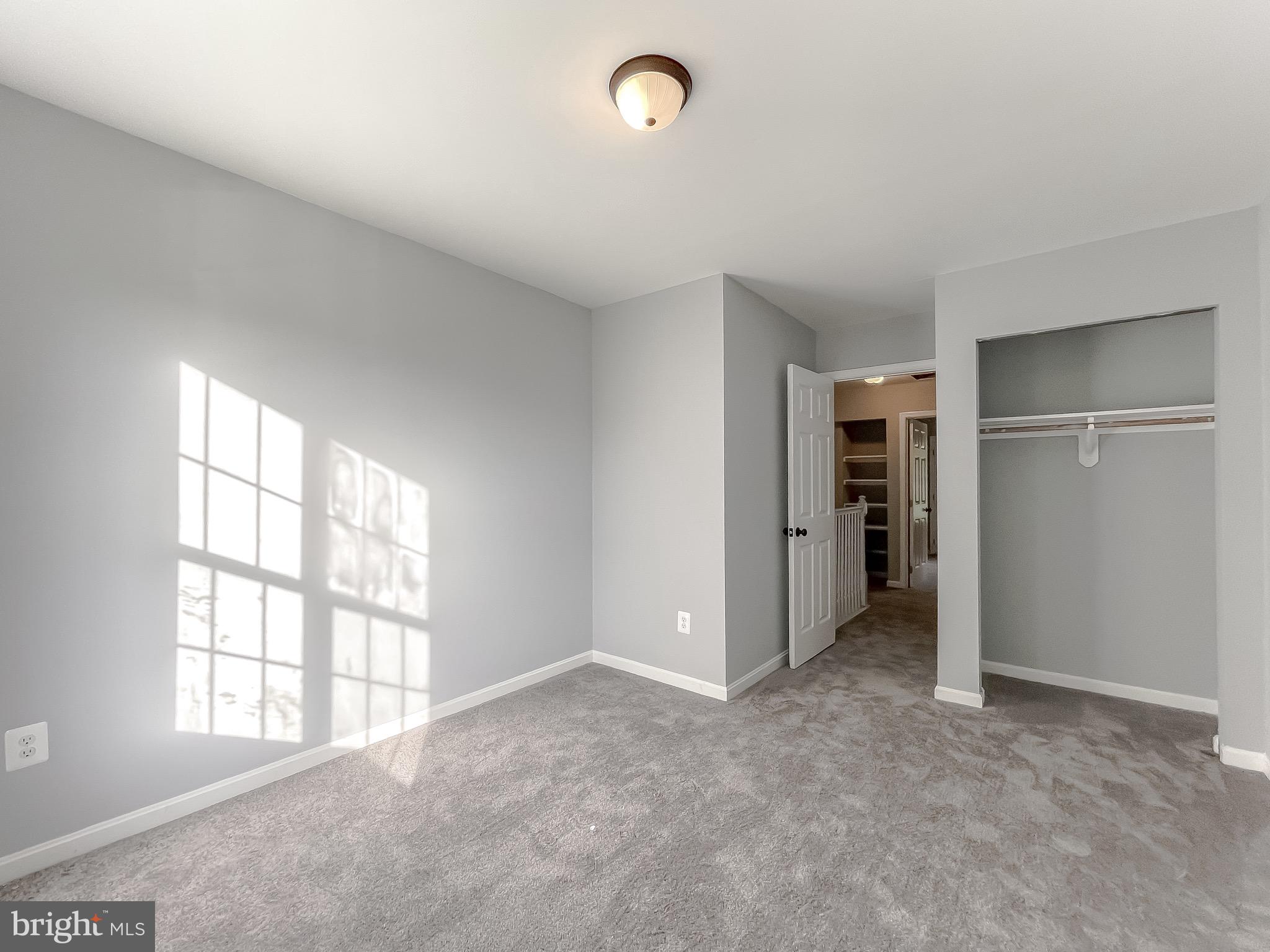 SOUTHGATE CENTER - Residential