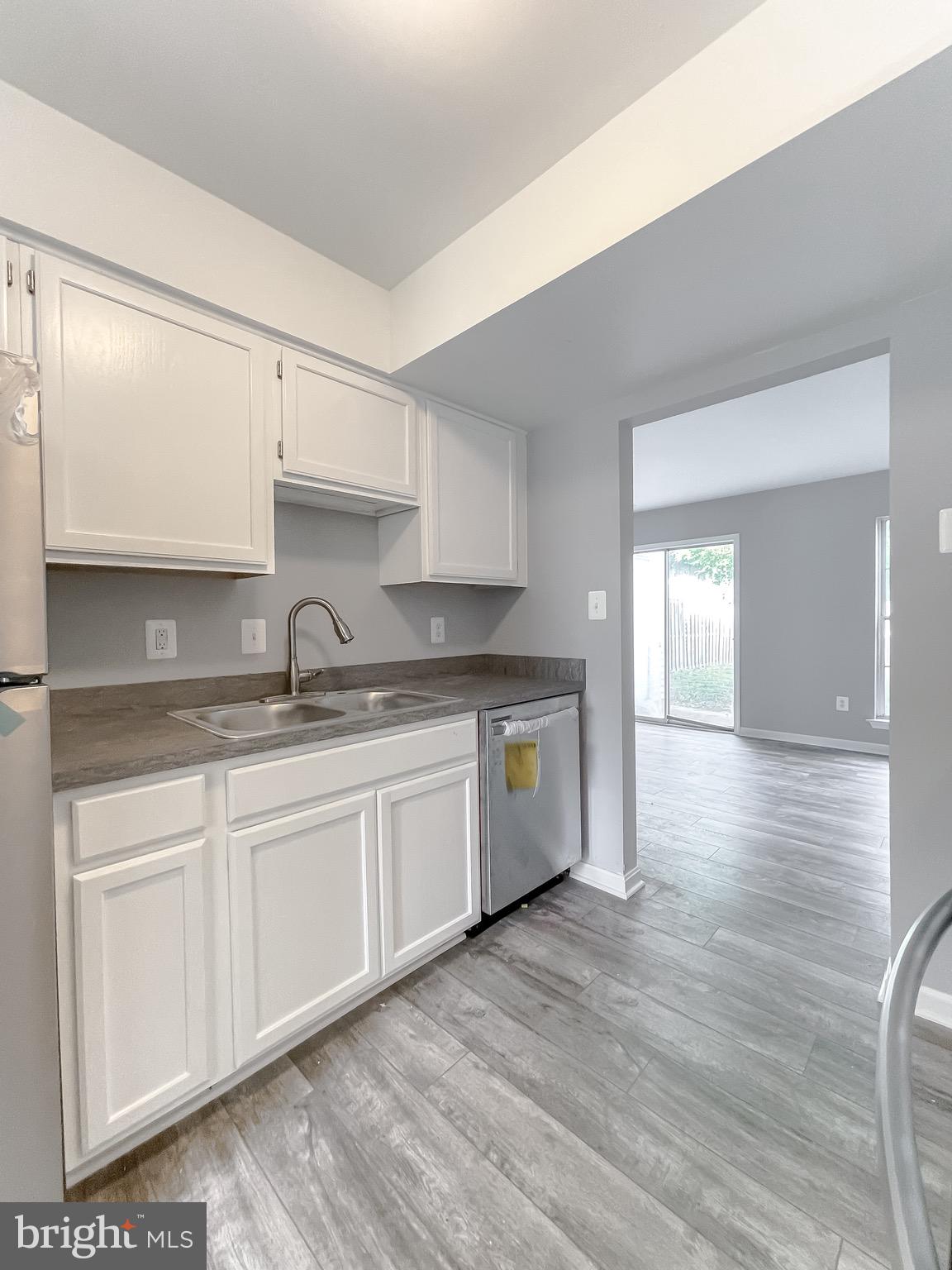 SOUTHGATE CENTER - Residential