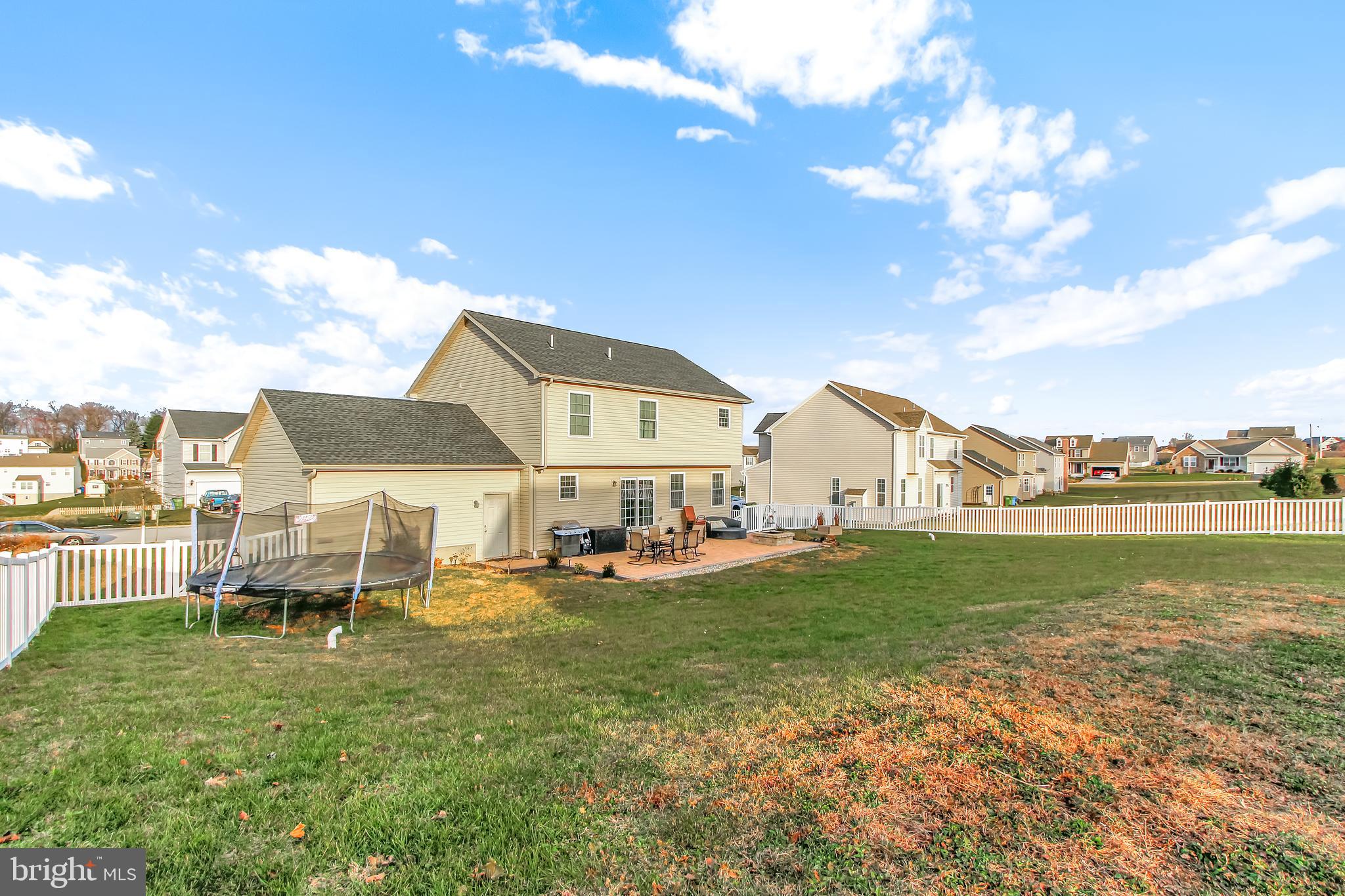 HIGH POINTE SOUTH - Residential