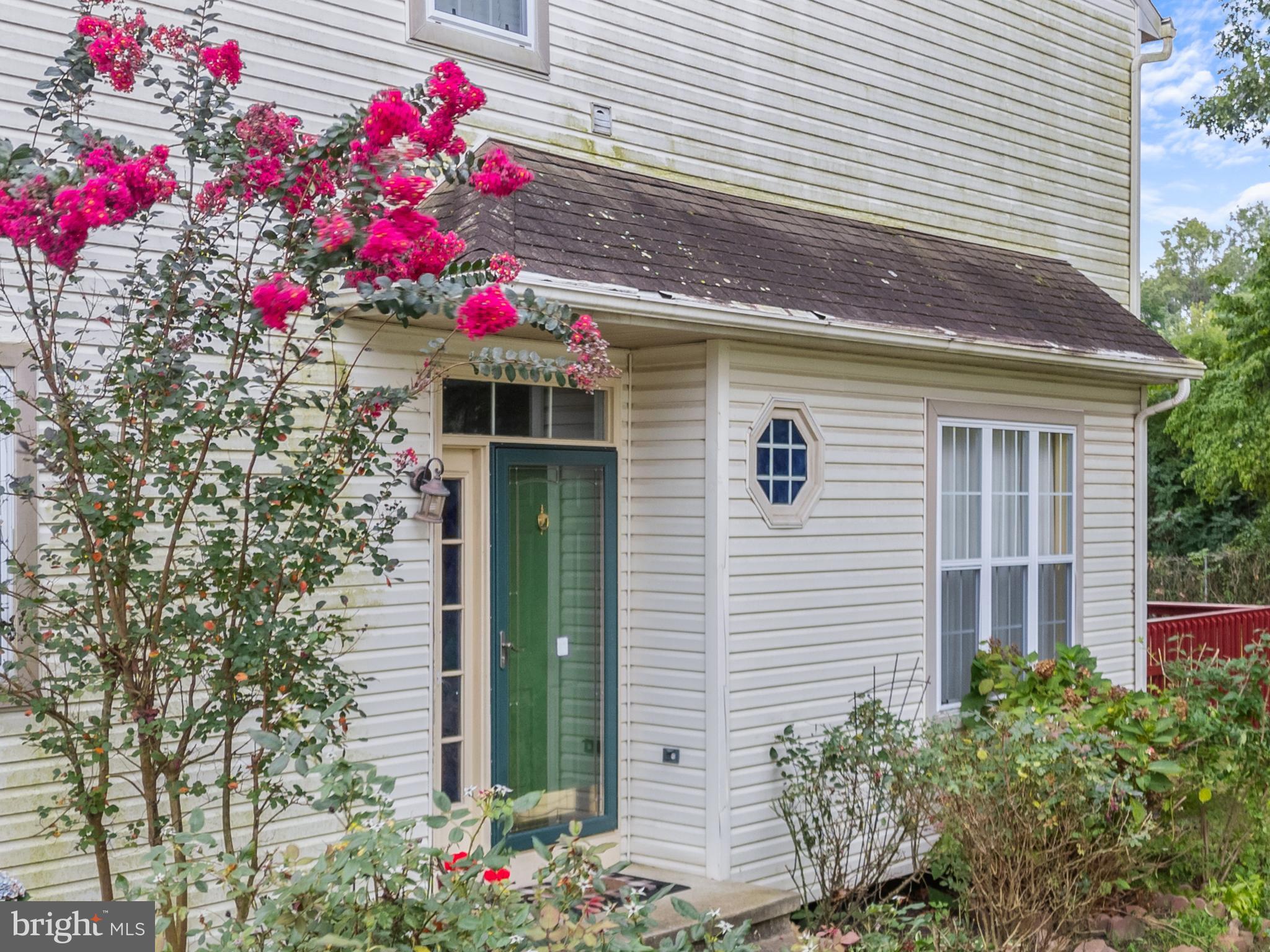 77 MAHOPAC DRIVE
