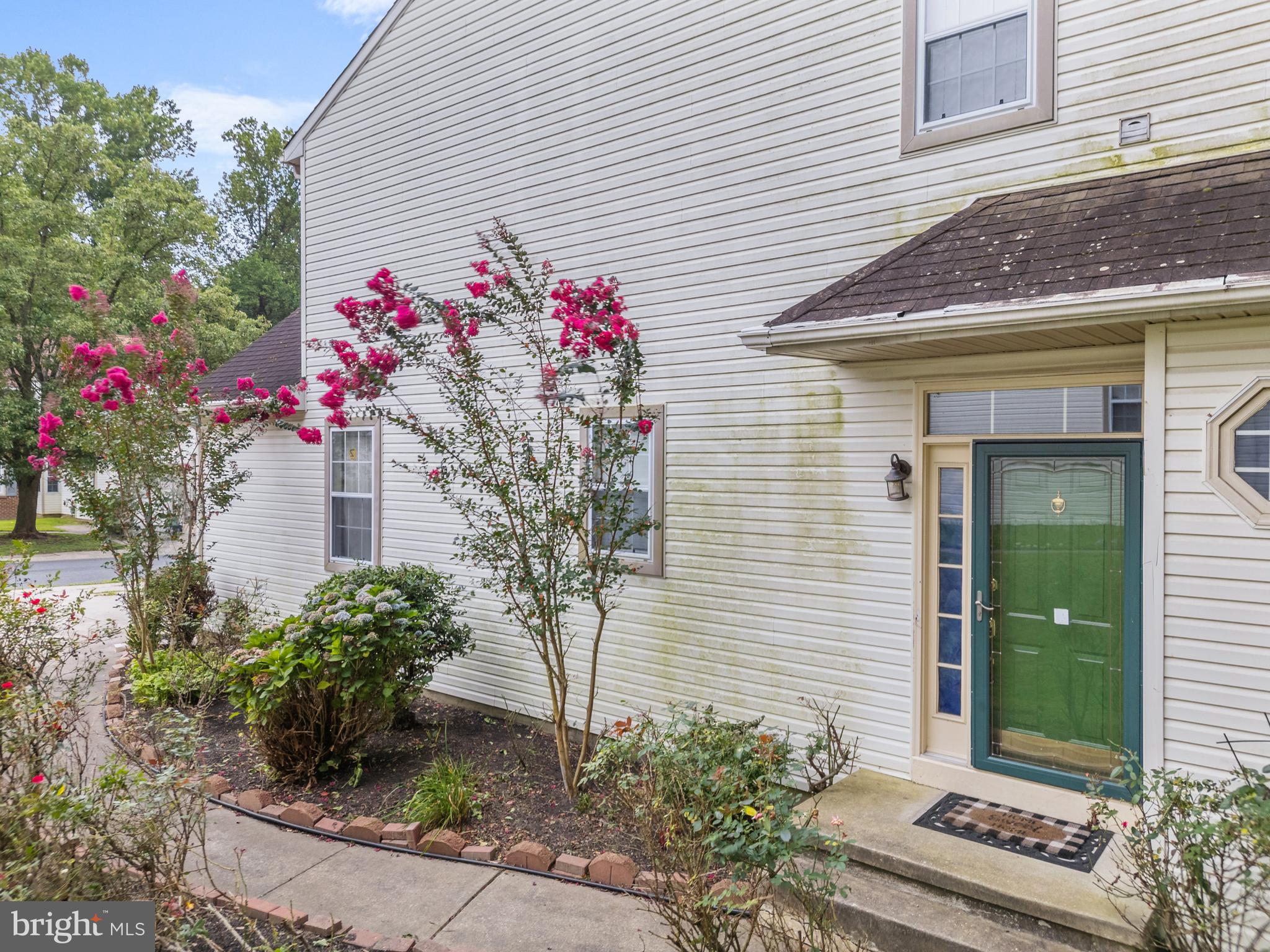 77 MAHOPAC DRIVE