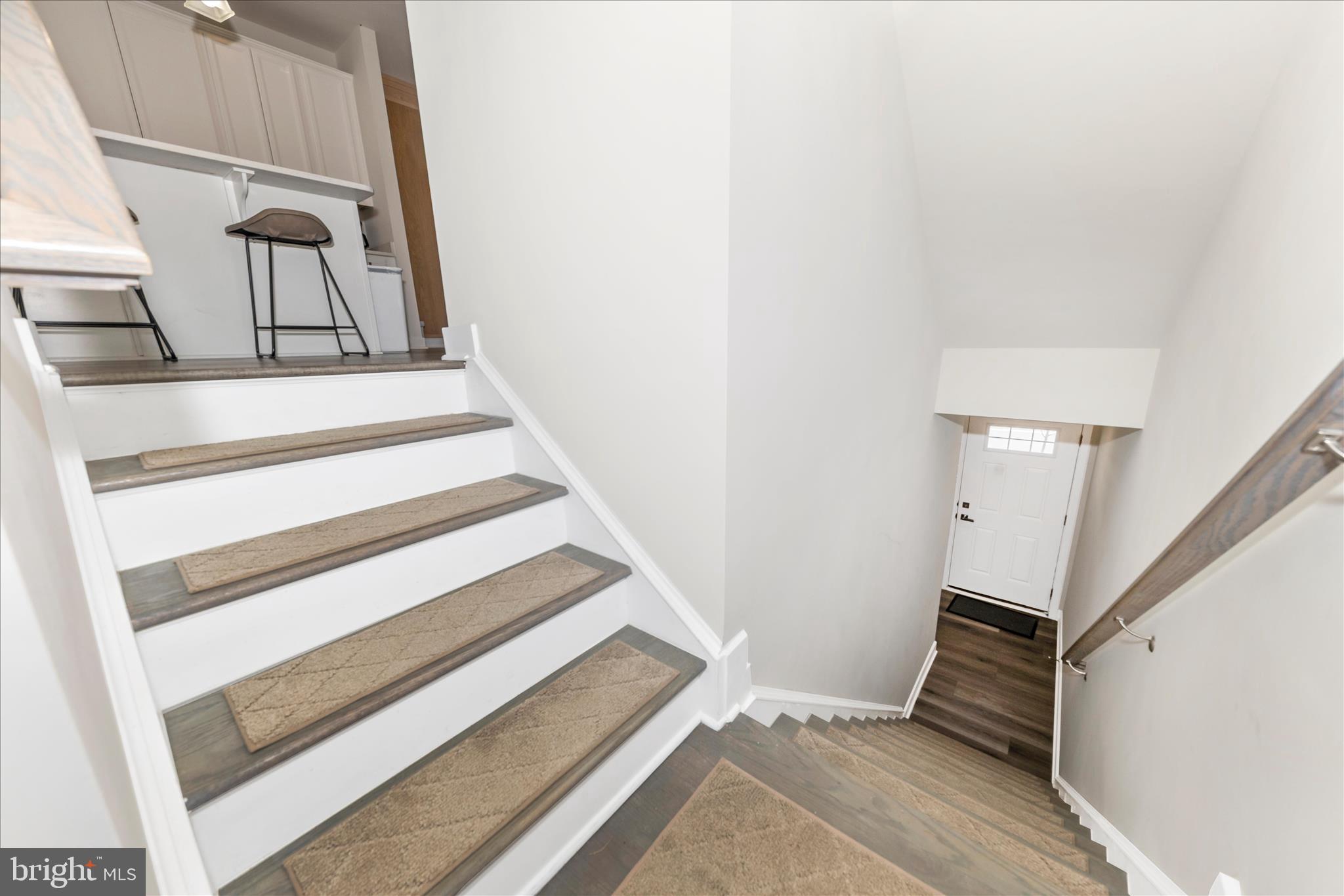 BELLE AIR TOWNHOMES - Residential