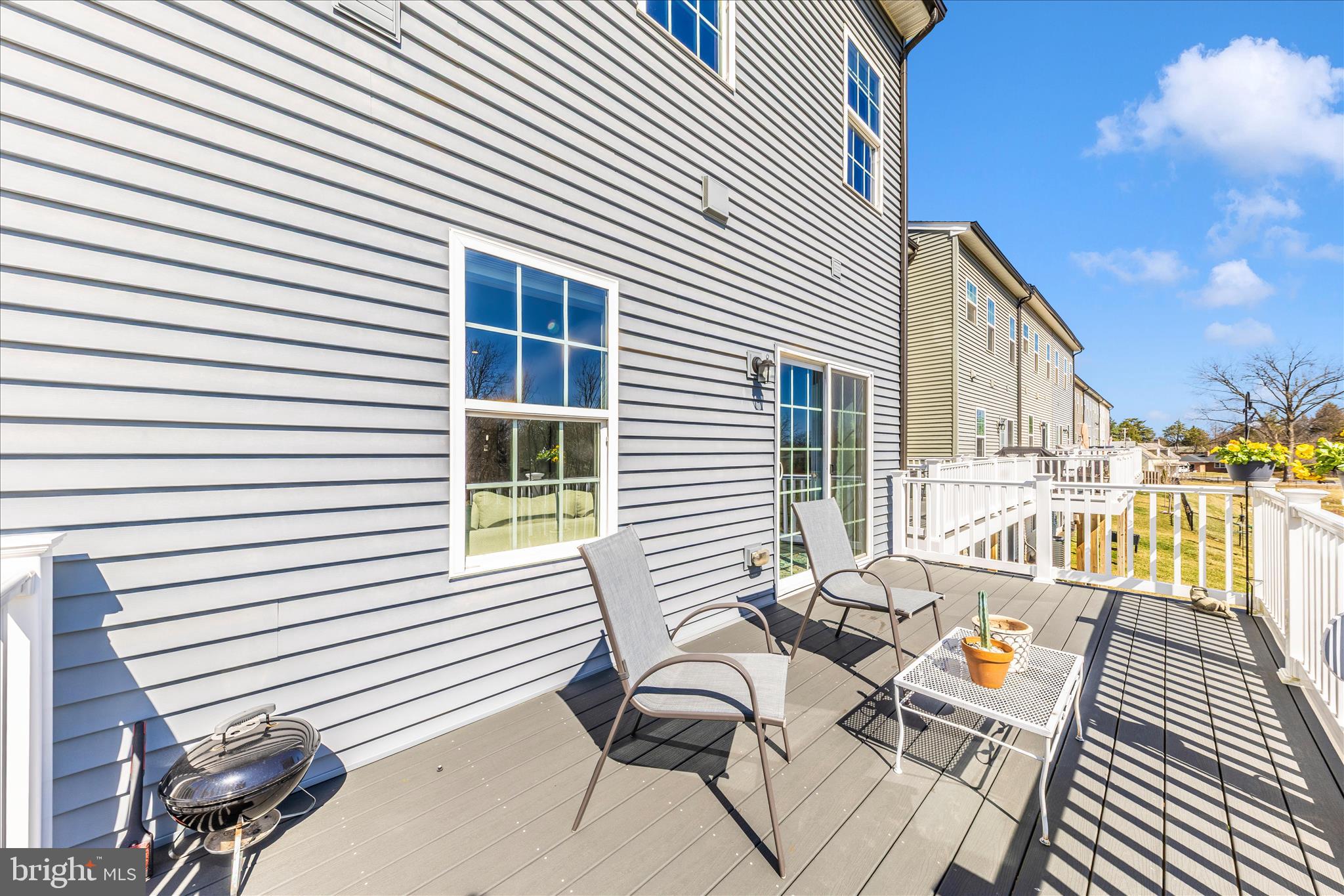 BELLE AIR TOWNHOMES - Residential