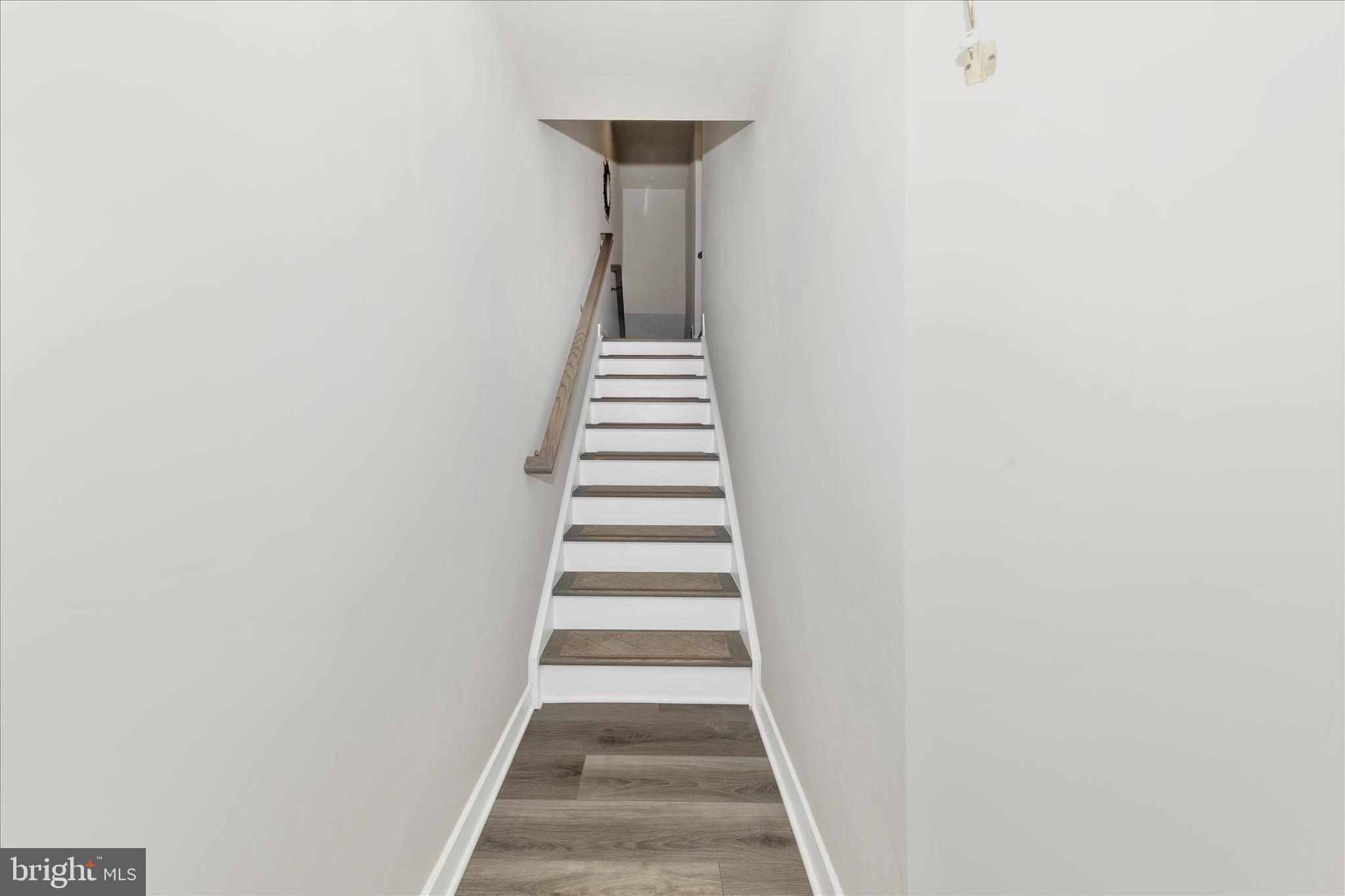 BELLE AIR TOWNHOMES - Residential