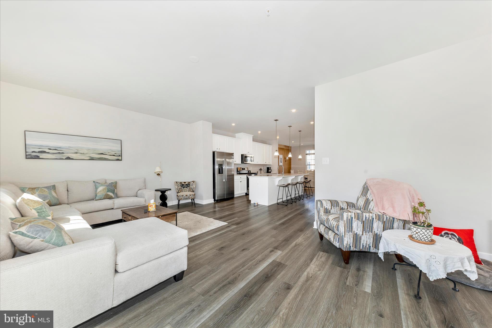 BELLE AIR TOWNHOMES - Residential